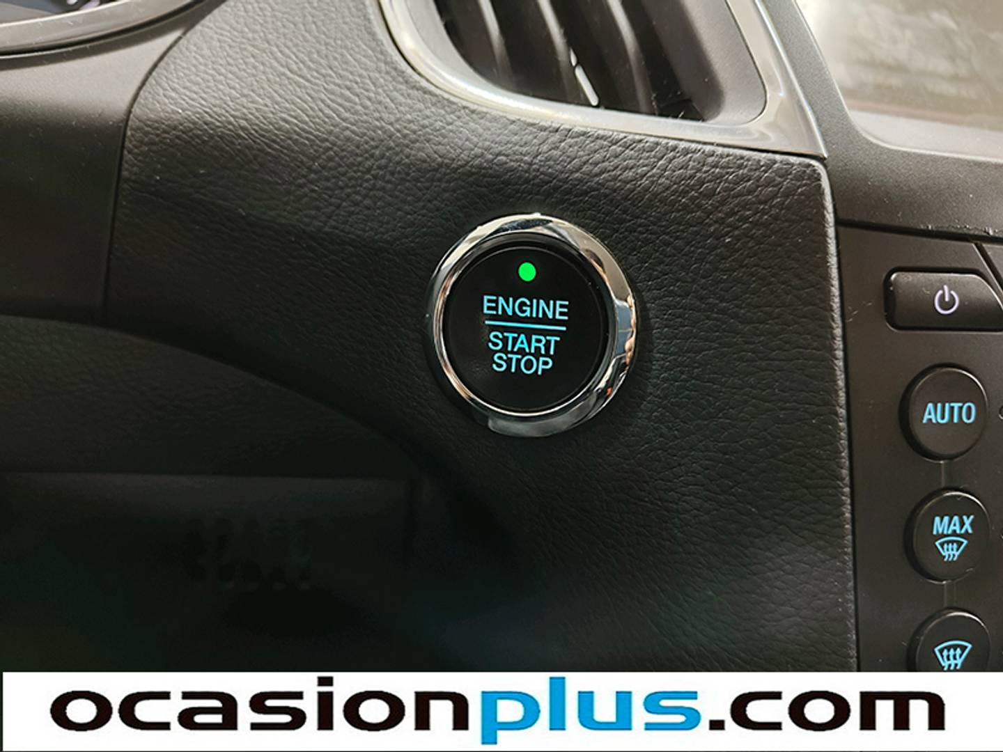 Foto Ford S-MAX Ford S-Max 2.0 TDCI Titanium (150 CV) 7 Plazas