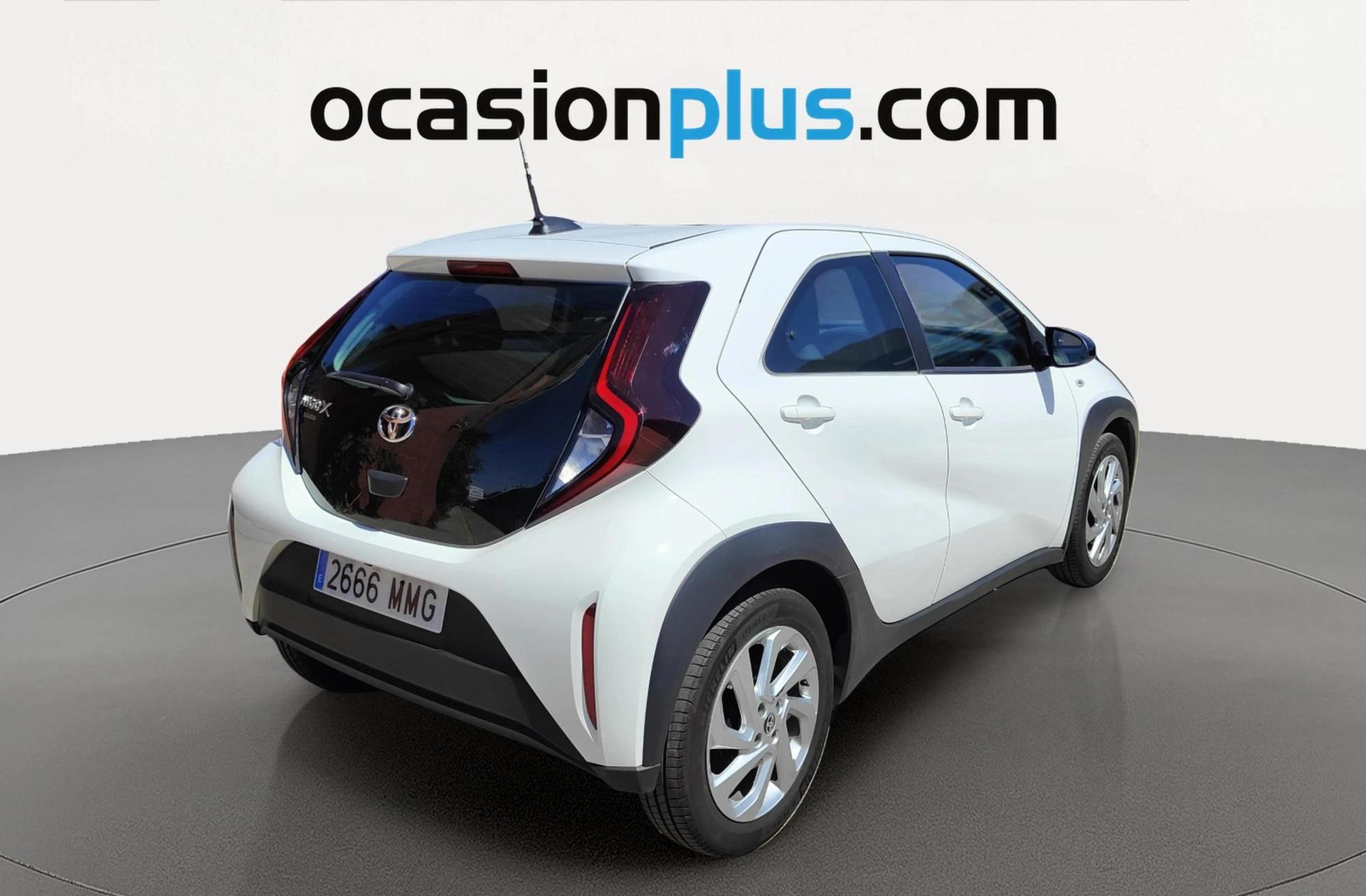 Toyota Aygo X 1.0 VVT-I Play - foto 4