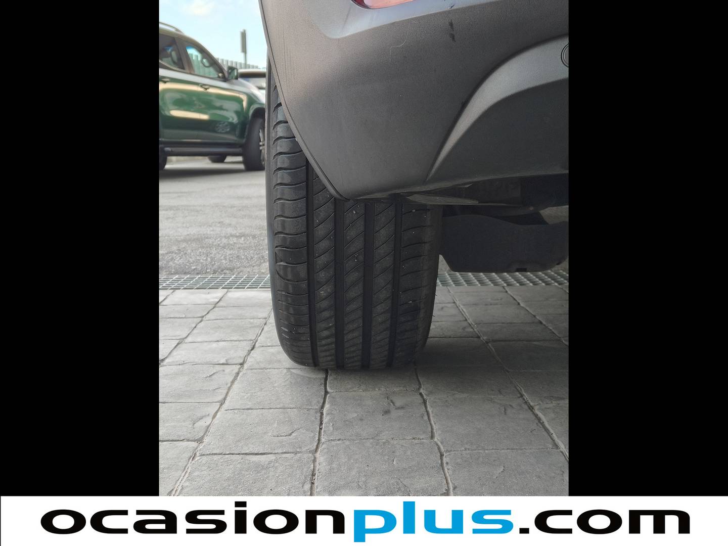 Foto Peugeot 5008 Peugeot 5008 PureTech 130 S&S Allure Pack EAT8  (130 CV)