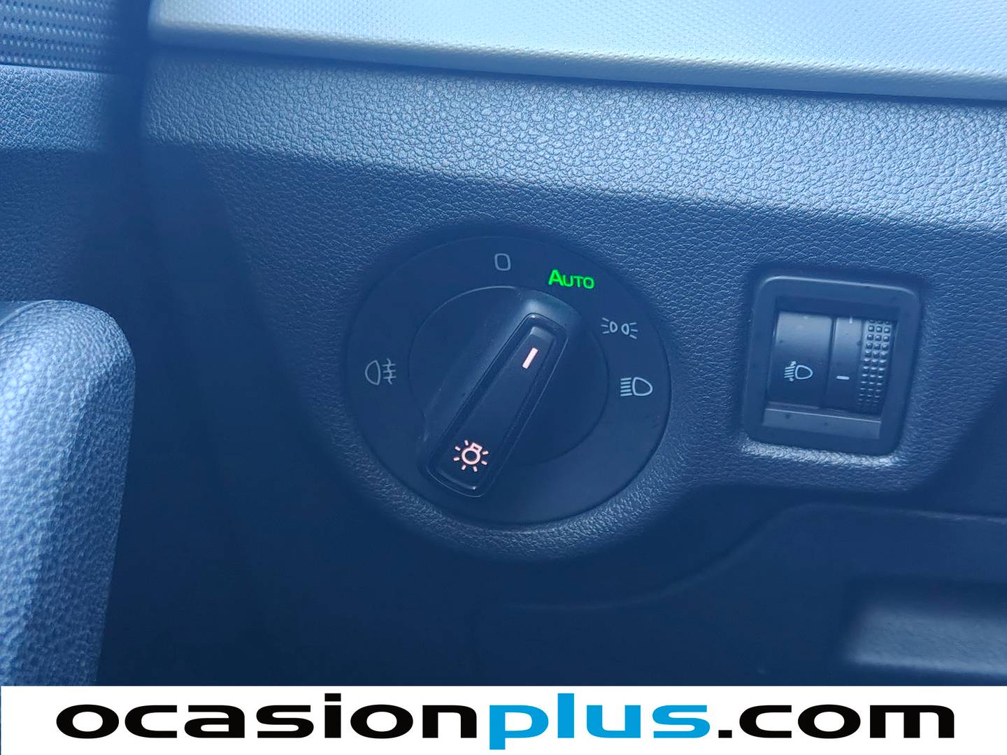 Foto Skoda Kamiq Skoda Kamiq 1.0 TSI Emotion (110 CV)