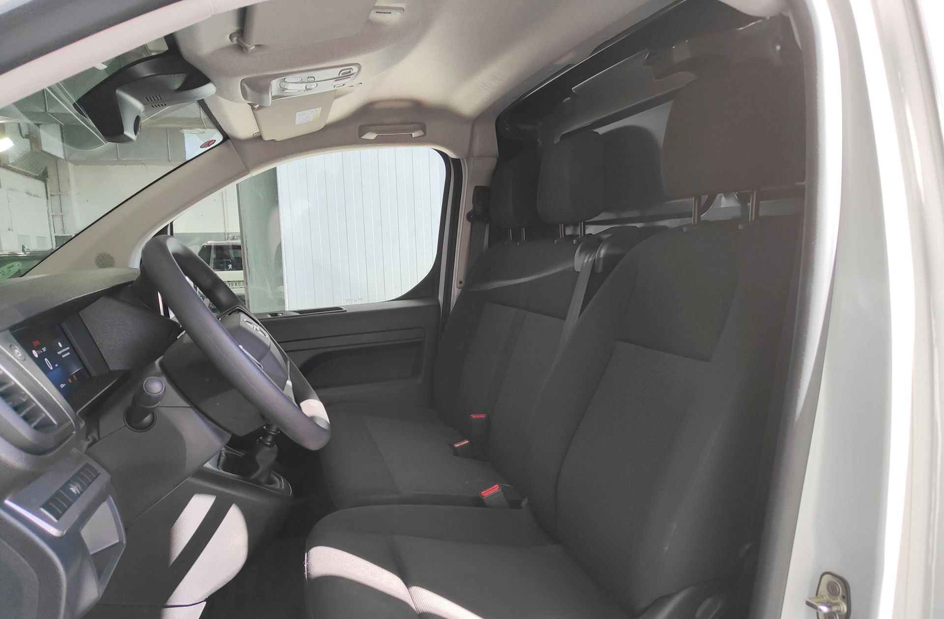 Opel Vivaro Furgon BlueHDi 120 - foto 10