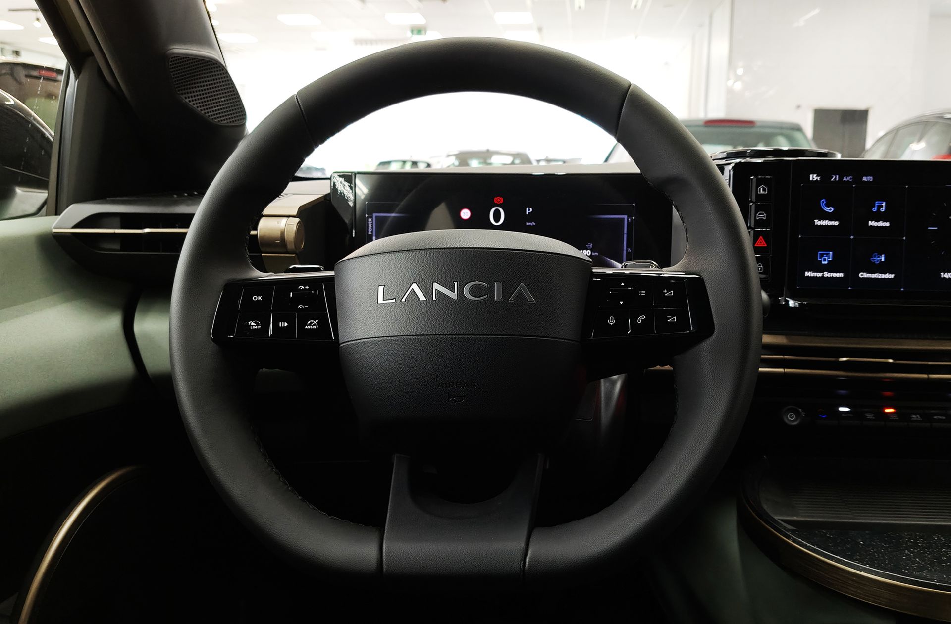 Lancia Ypsilon Hybrid - foto 22