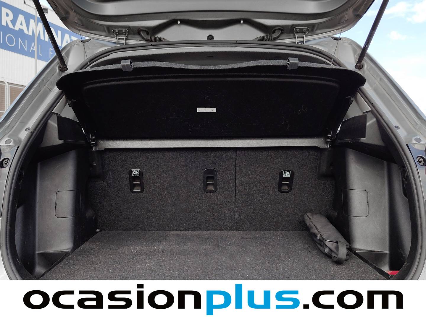 Fotos maletero Suzuki Vitara Suzuki Vitara 1.6 DDiS GLX 4WD (120 CV)