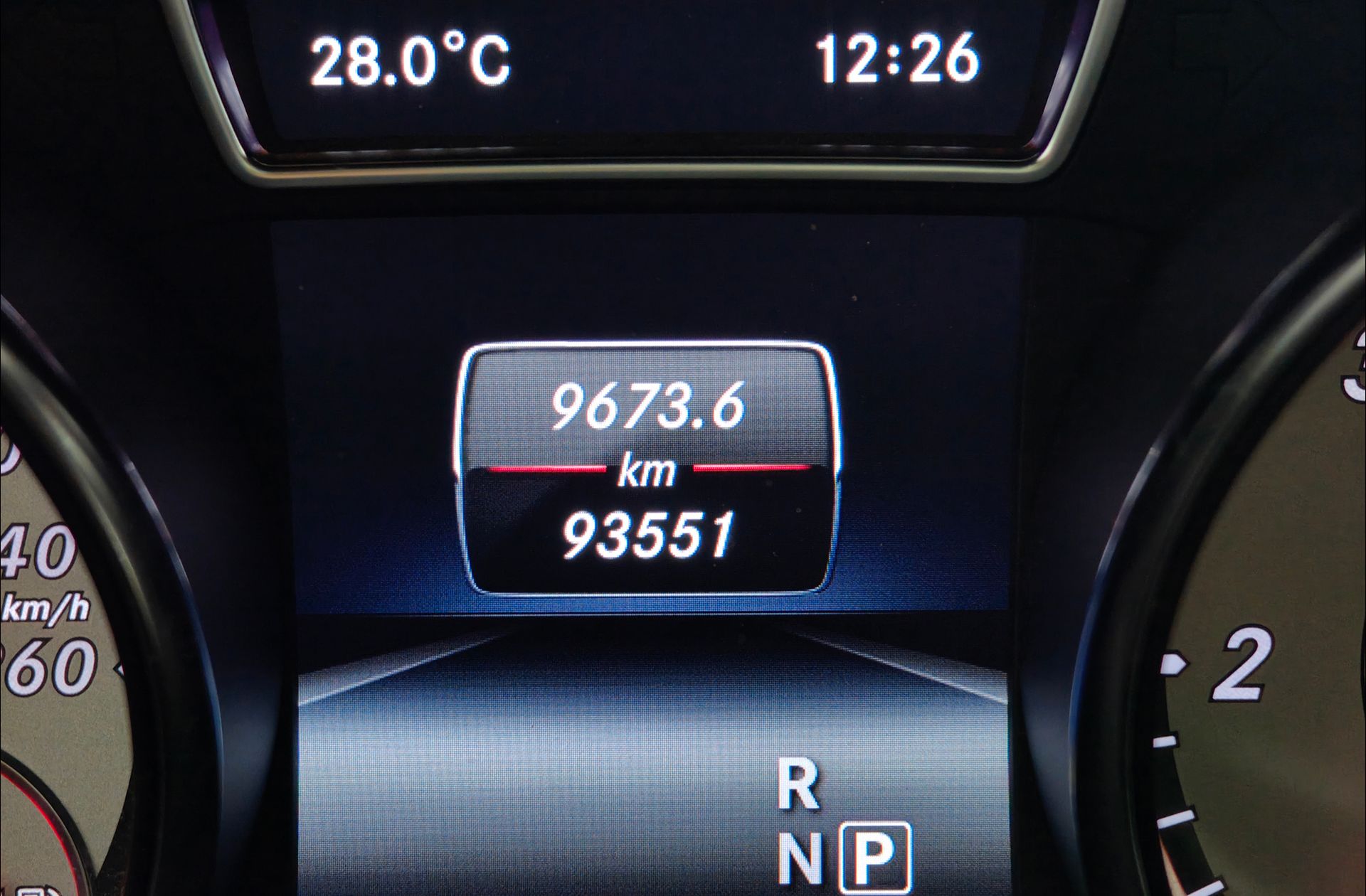 Mercedes-Benz GLA 220 CDI Edition 1 - foto 10