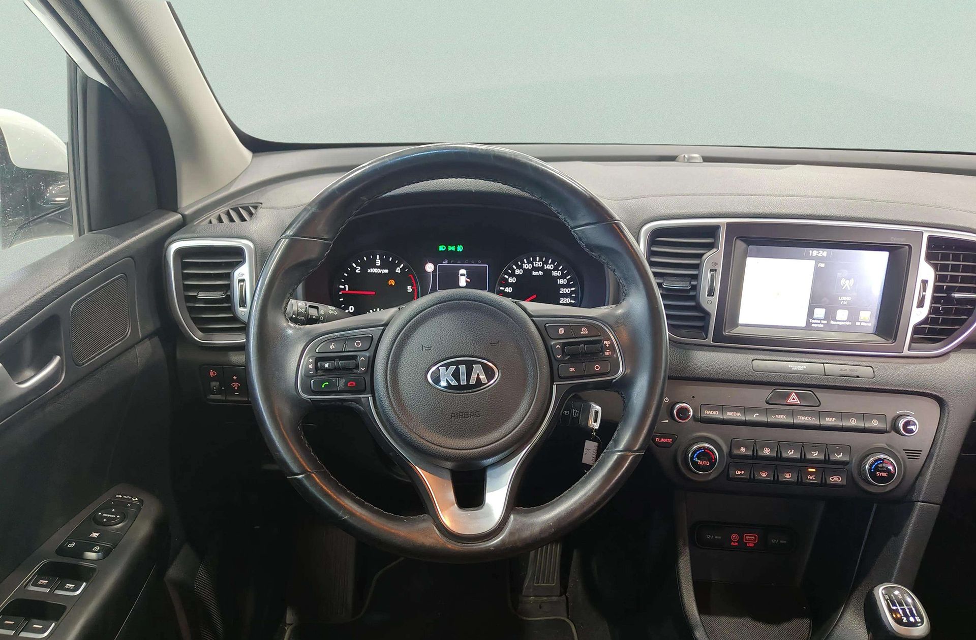 Kia Sportage 1.7 CRDi VGT Eco-Dynamics x-Tech17 4x2 - foto 22