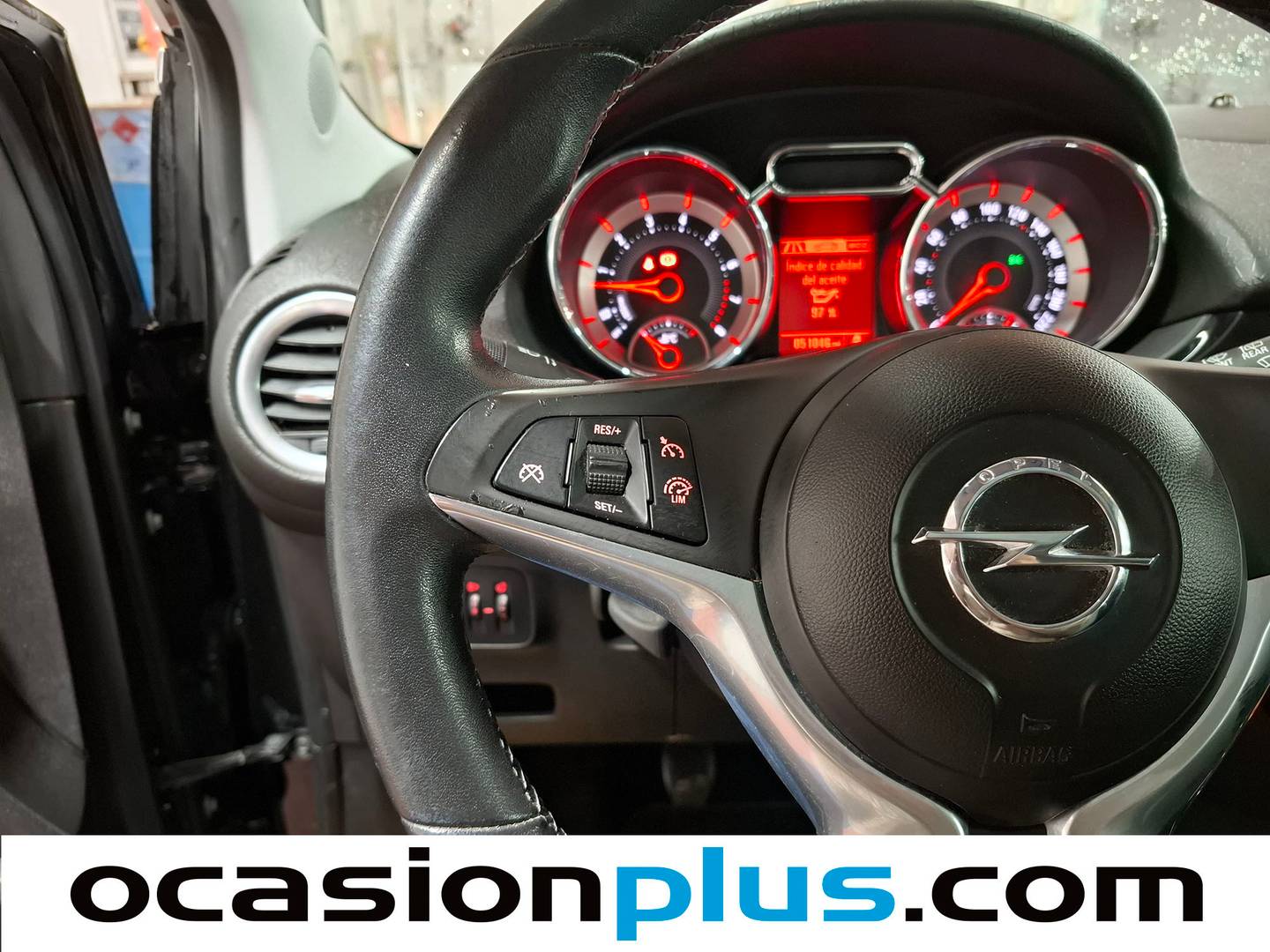 Foto Opel Adam Opel Adam 1.4 XER S&S Glam (100 CV)