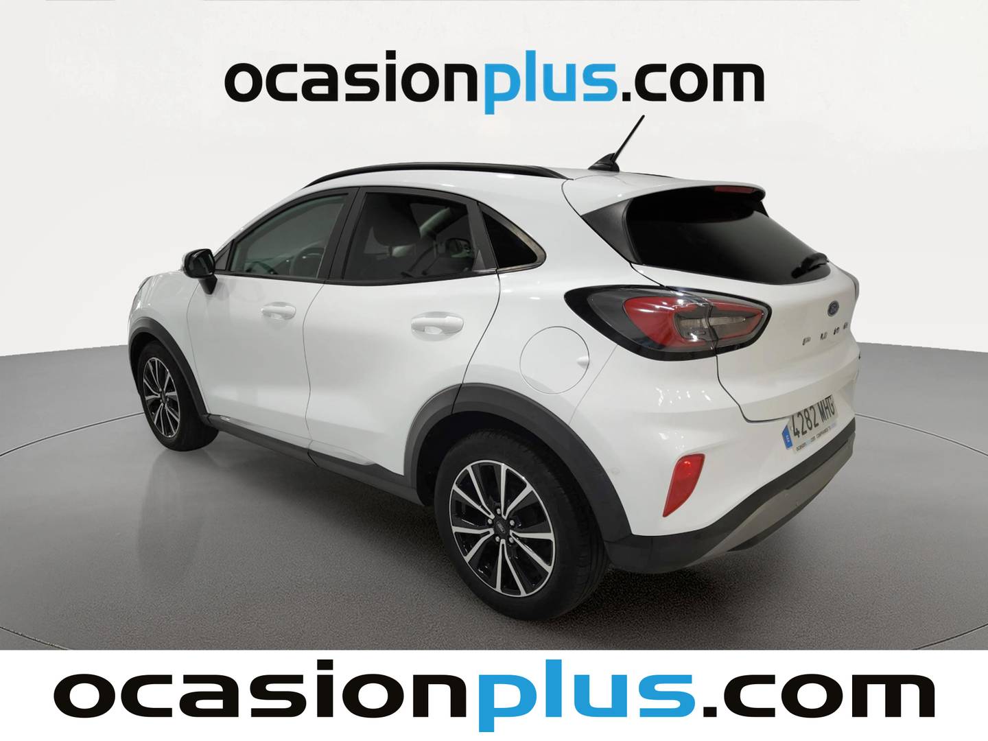 Foto trasera Ford Puma Ford Puma 1.0 EcoBoost MHEV Titanium Design (125 CV) izquierda