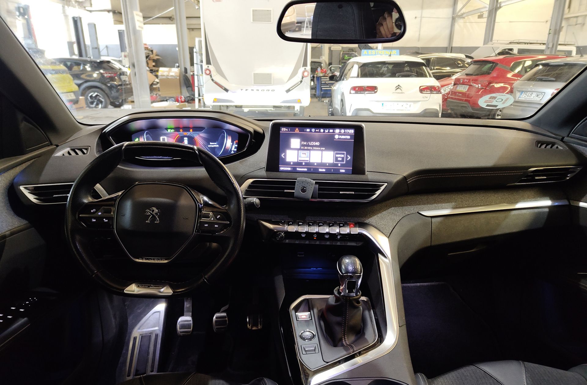 Peugeot 3008 PureTech 130 GT Line - foto 7