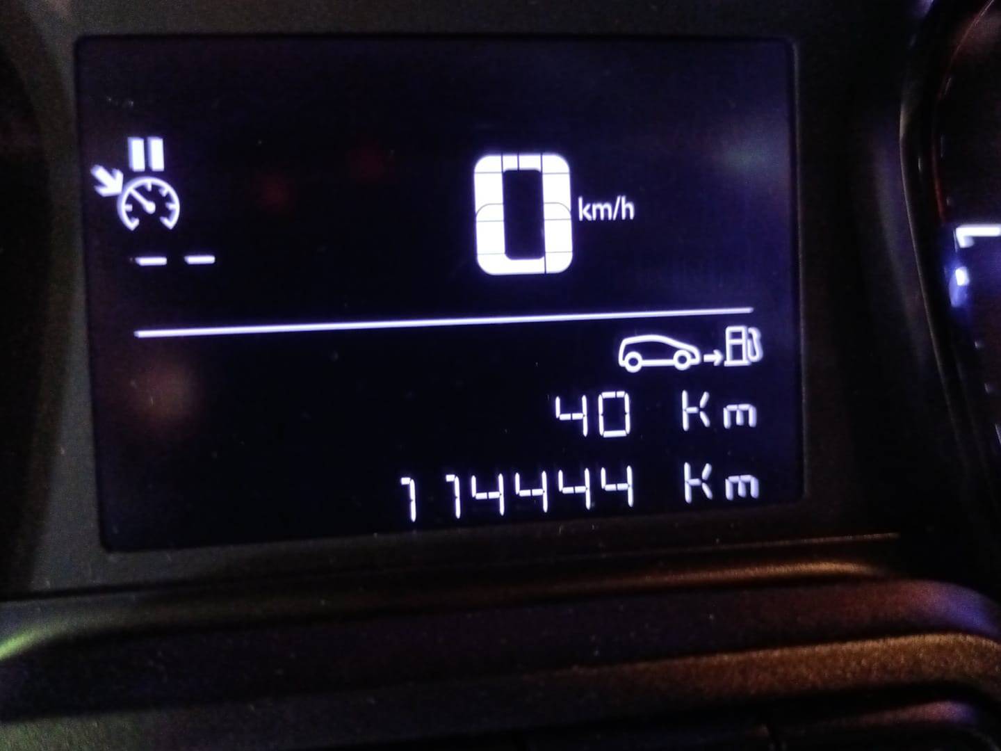 Foto Peugeot Traveller Peugeot Traveller BlueHDi 150 Business Standard (150 CV) 9 Plazas