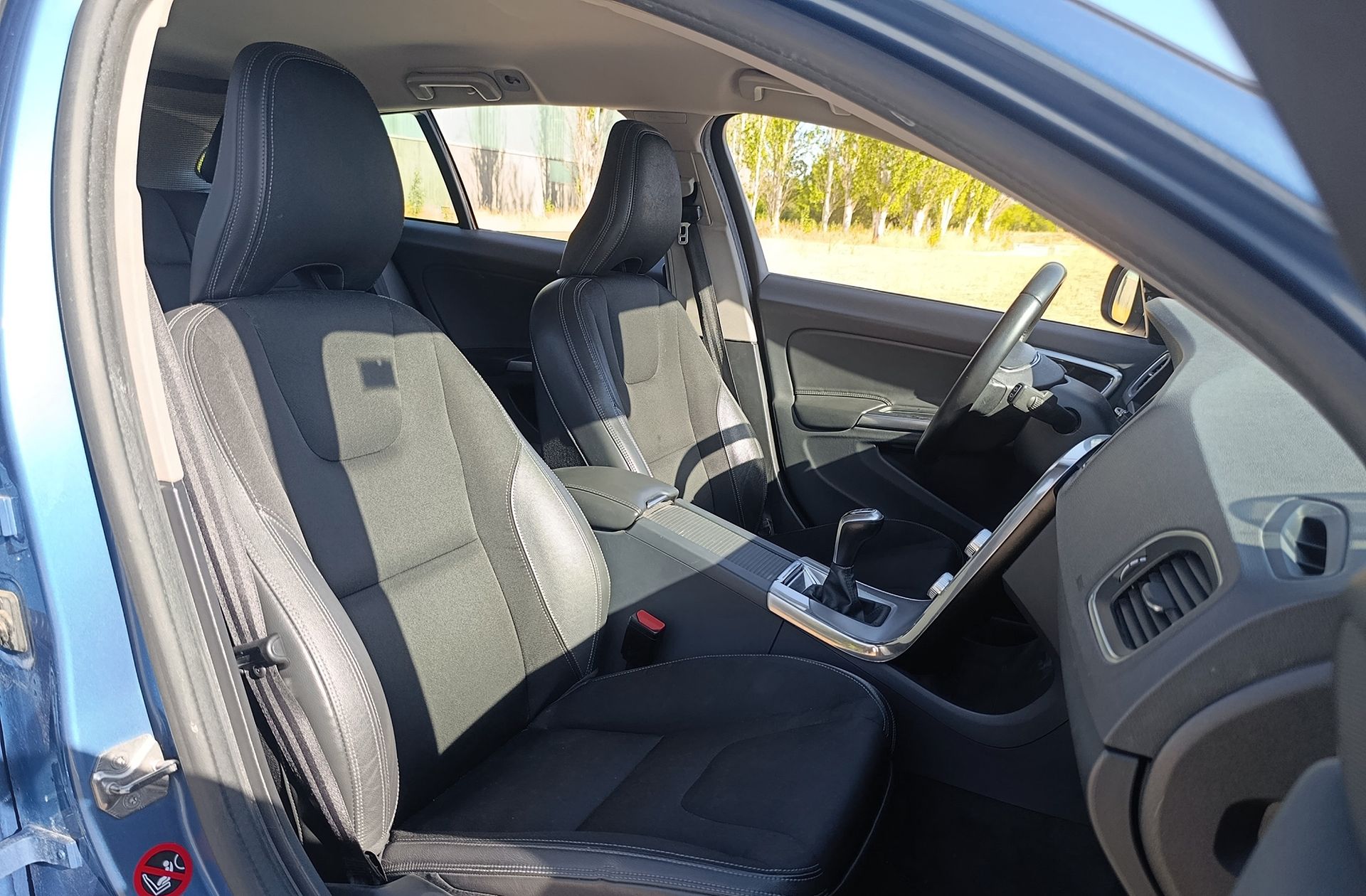Volvo V60 D3 Momentum - foto 16