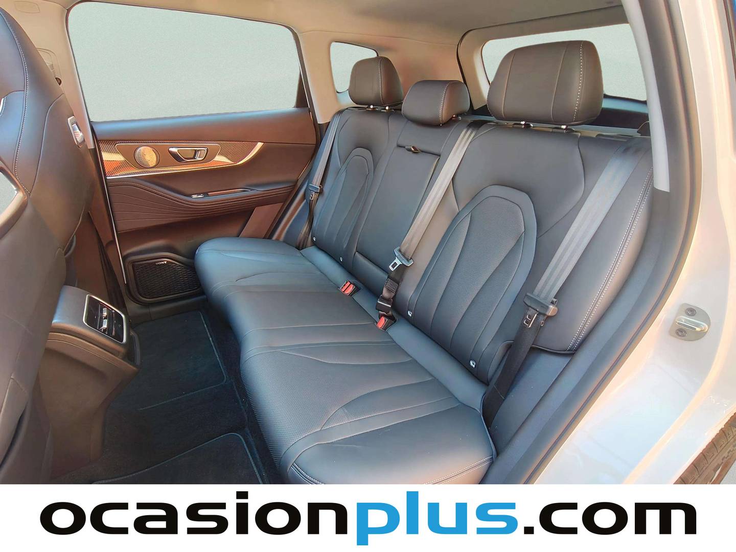 Foto asientos traseros EBRO S700 EBRO S700 1.6 TGDI Luxury 7 DCT (147 CV)