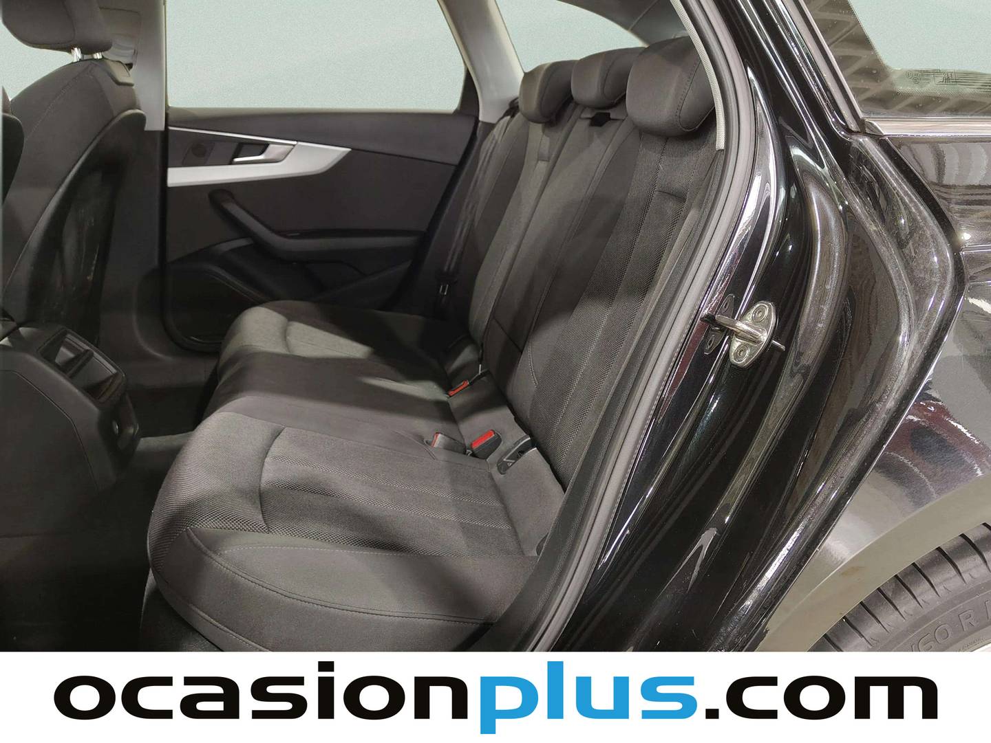 Foto asientos traseros Audi A4 Audi A4 Avant Advanced 35 TFSI (150 CV) S tronic
