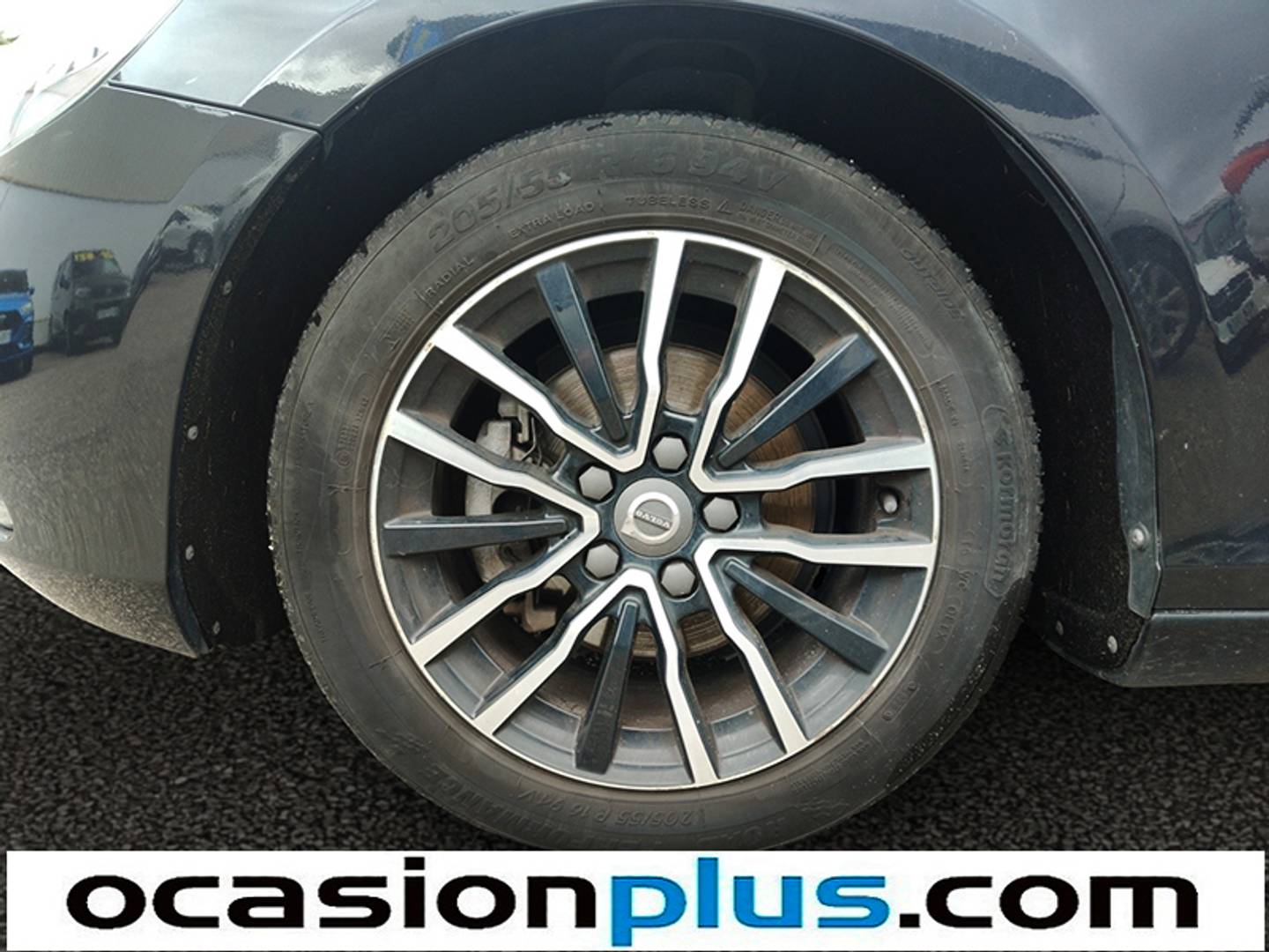 Foto Volvo V40 Volvo V40 D2 Momentum (120 CV)