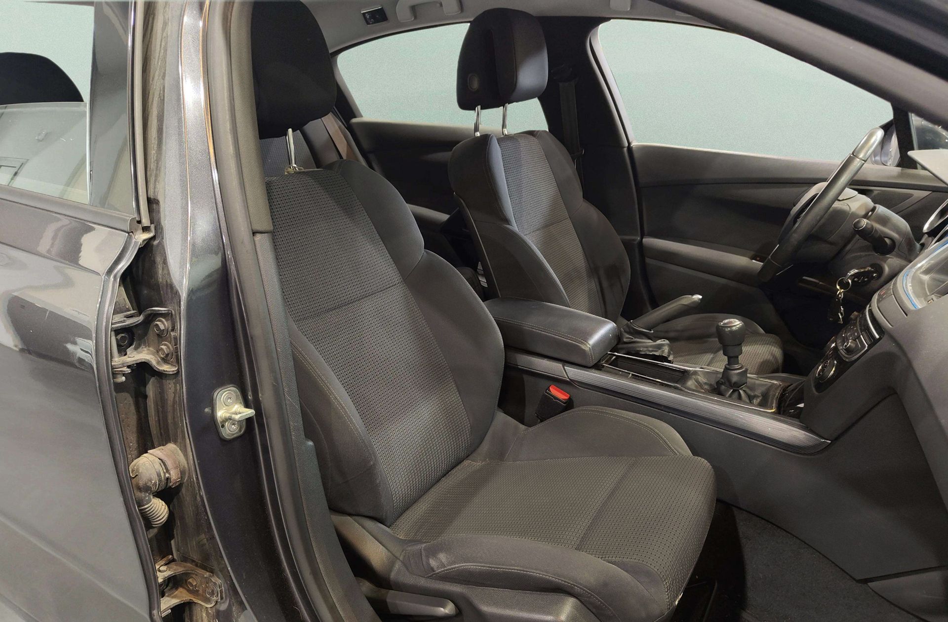 Peugeot 508 1.6 THP Active - foto 13