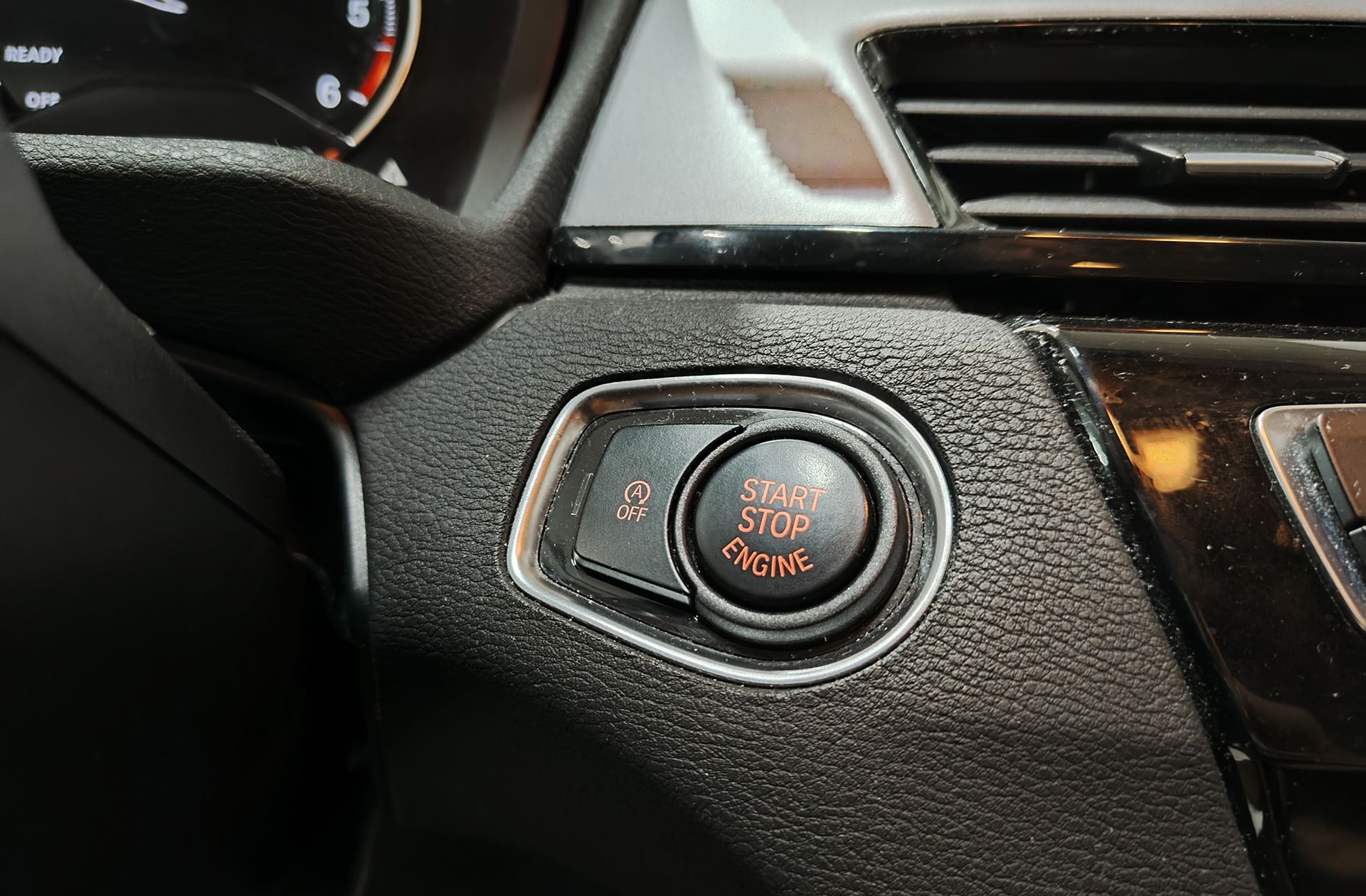 BMW X1 sDrive18d - foto 28