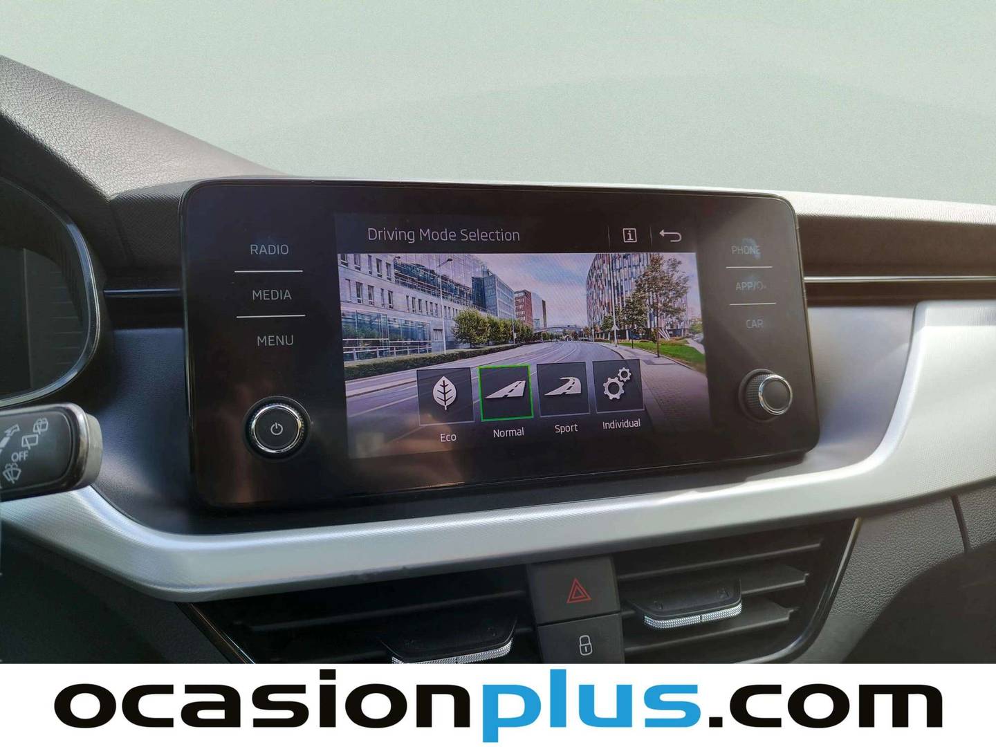 Skoda Scala Skoda Scala 1.5 TSI Ambition (150 CV) seminuevo