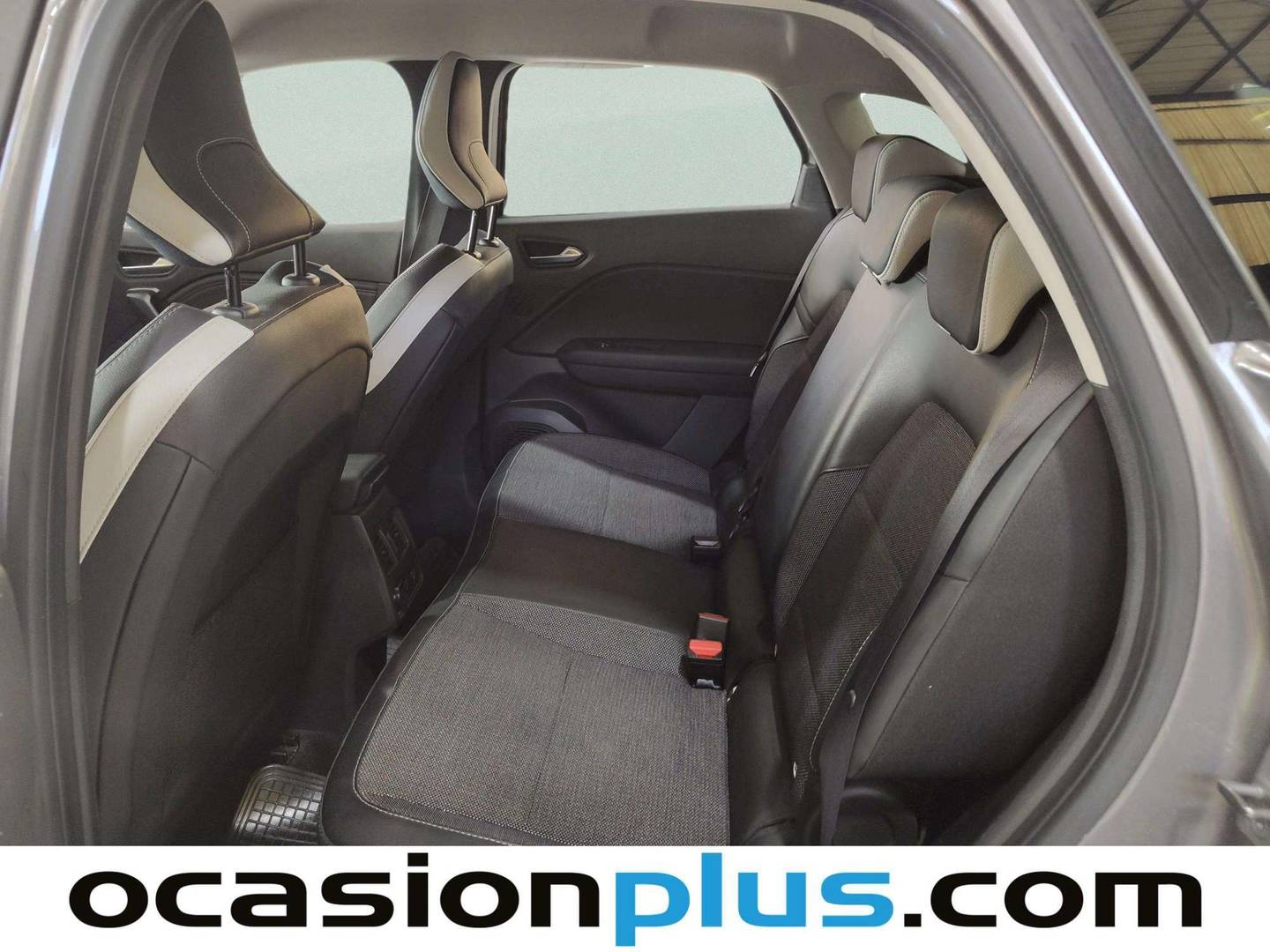 Foto asientos traseros Renault Captur Renault Captur Techno TCe (90 CV)