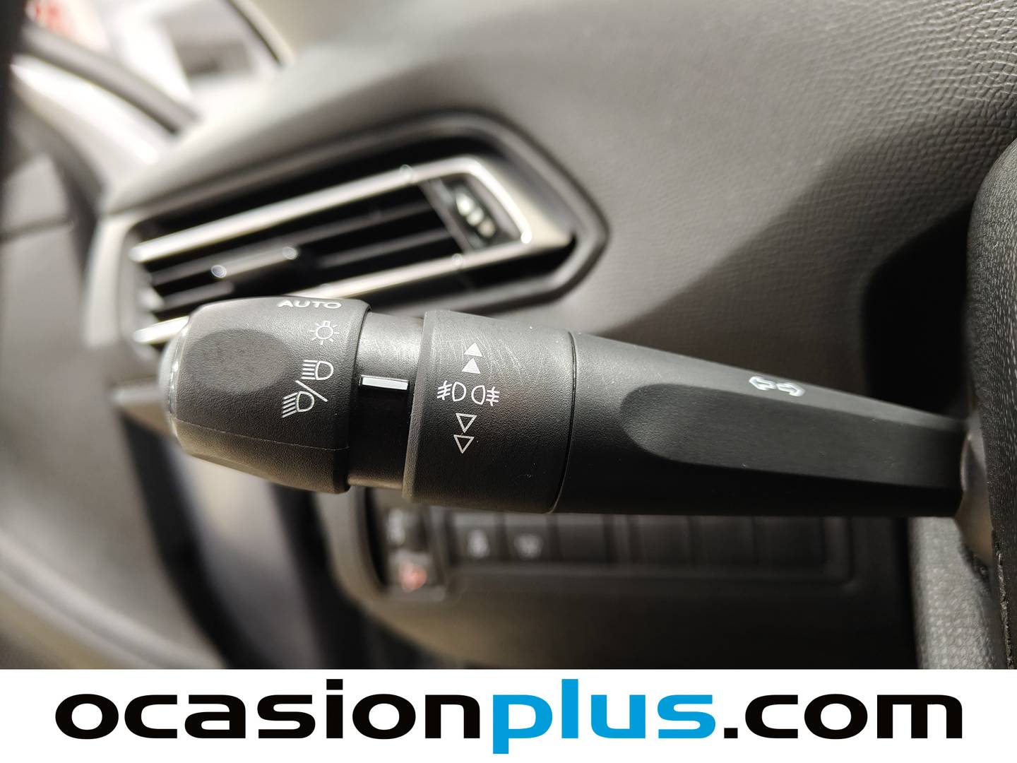 Foto Peugeot 308 Peugeot 308 PureTech 130 S&S Style (130 CV)