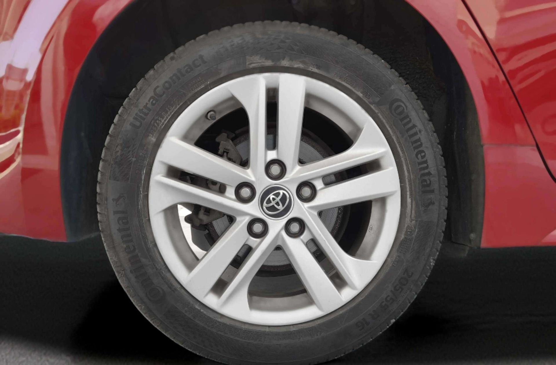 Toyota Corolla 1.8 125 Híbrido Active Tech E-CVT - foto 40