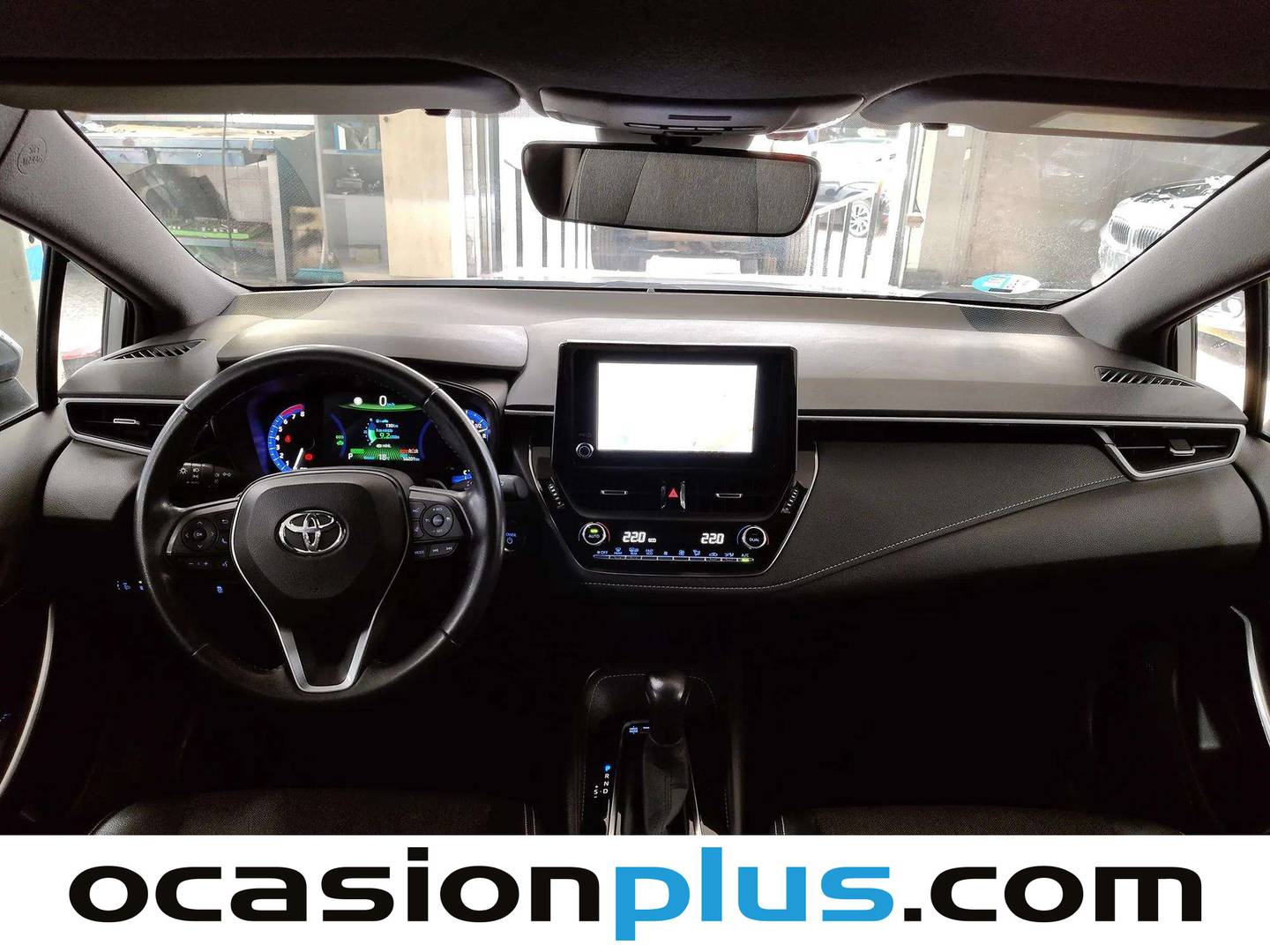 Toyota Corolla Toyota Corolla Touring Sports 180H Style E-CVT (180 CV) de ocasión