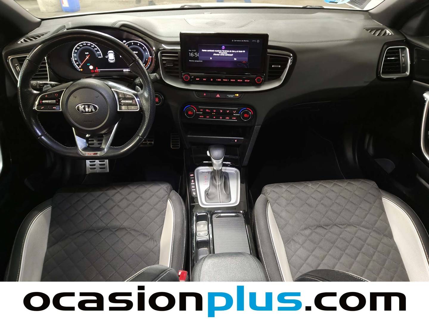 KIA Ceed Kia Ceed 1.5 MHEV GT Line DCT (160 CV) seminuevo