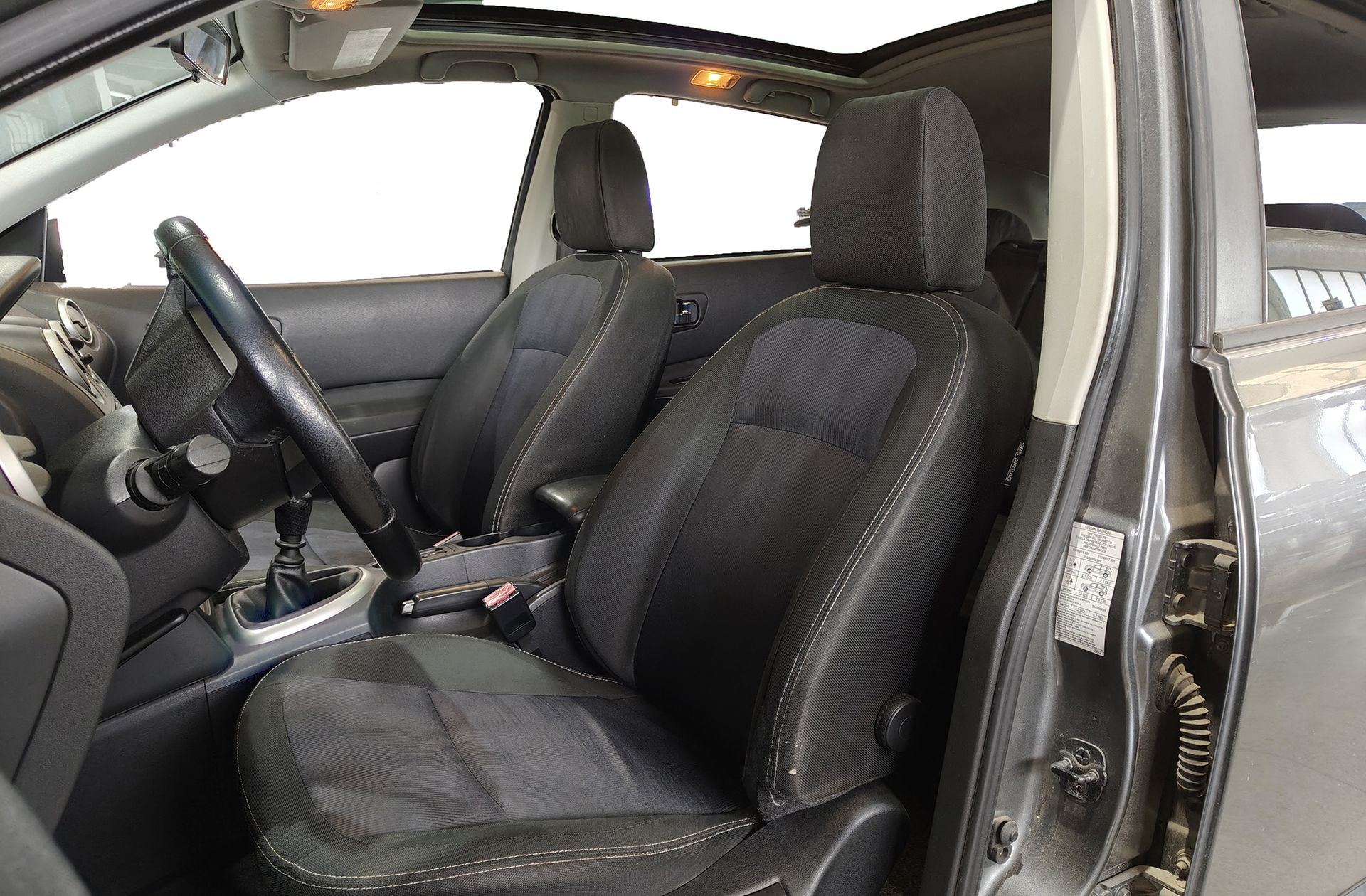 Nissan Qashqai 1.5 dCi Tekna Sport Chrome 4x2 - foto 11