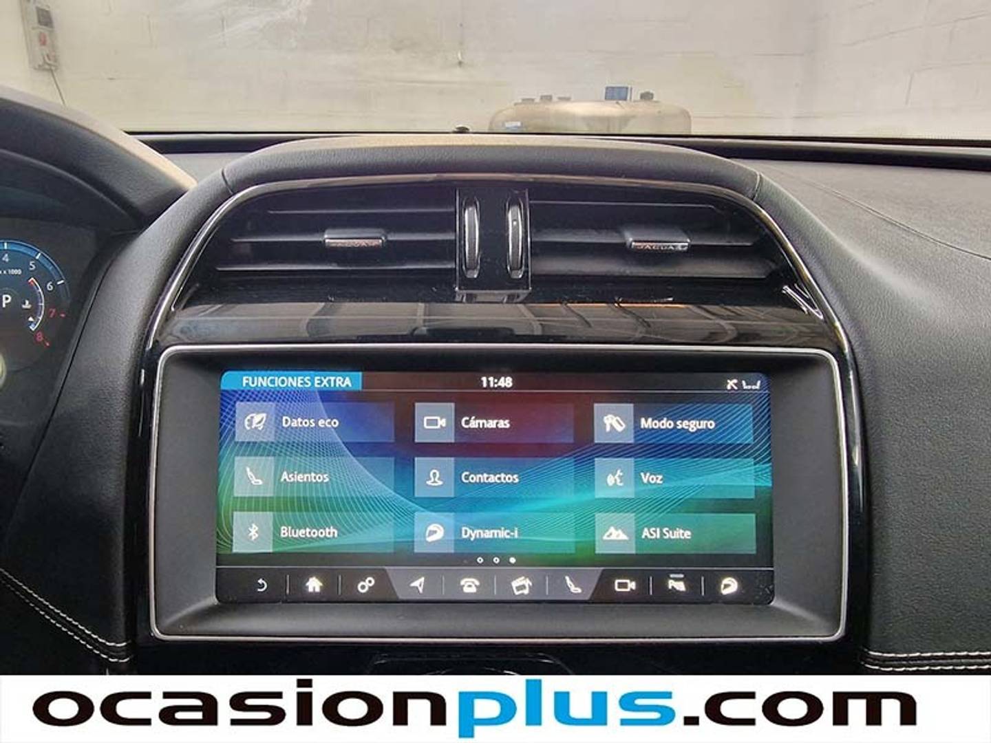 Foto Jaguar F-Pace Jaguar F-PACE 3.0L V6 S/C S AWD Auto (380 CV)