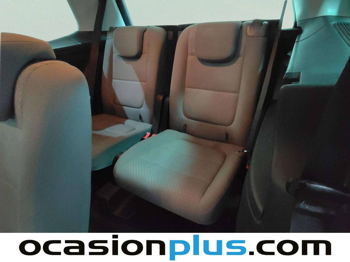 Extras y acabados del Seat Alhambra Seat Alhambra Alhambra 2.0 TDI S&S Reference Travel 7 Plazas (150 CV)