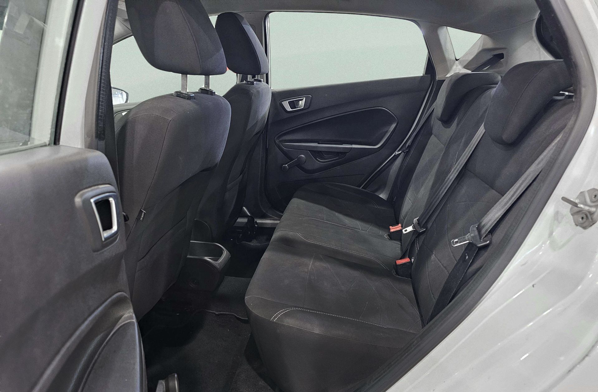 Ford Fiesta 1.5 TDCi Trend - foto 9