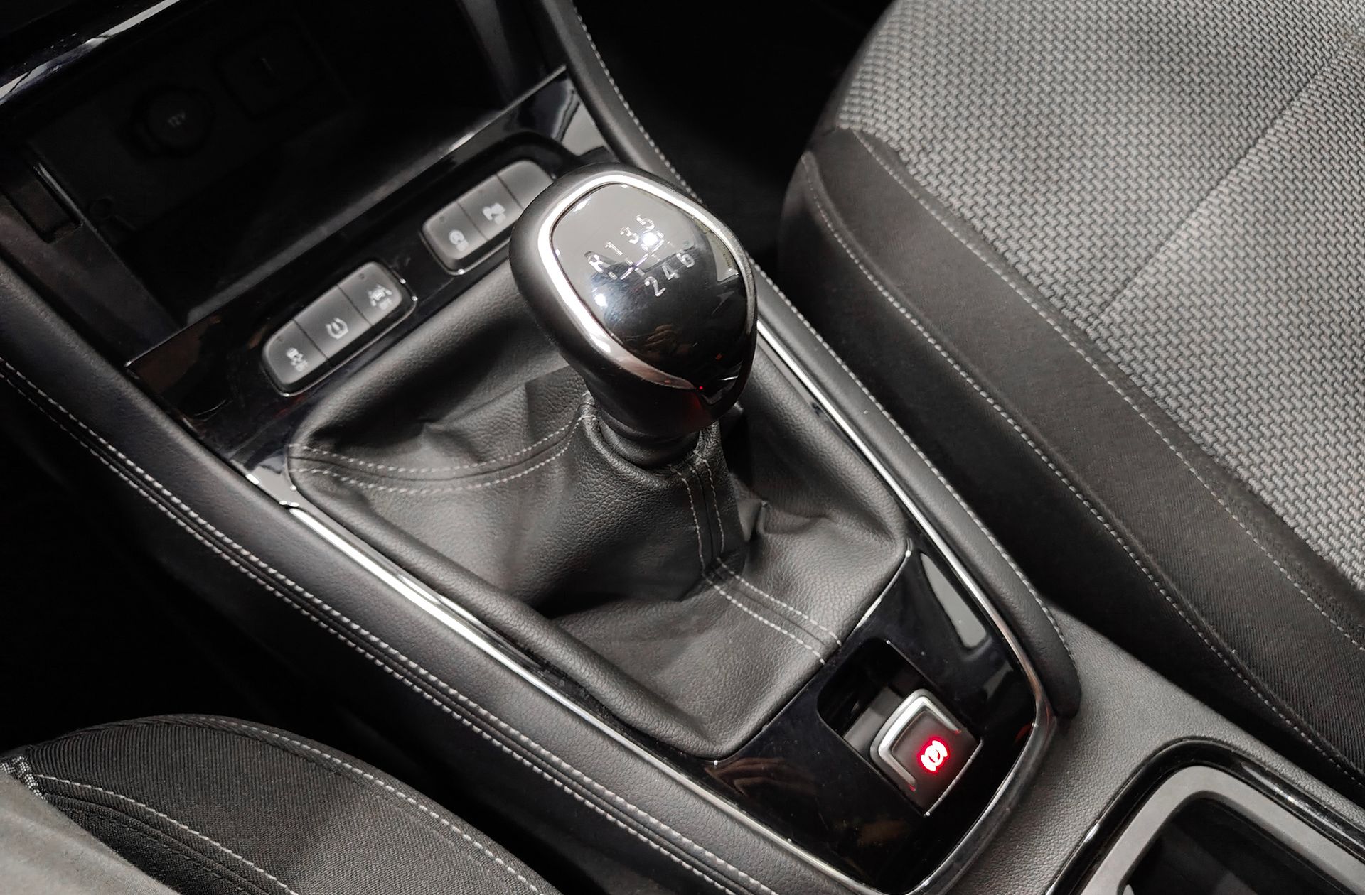Opel Grandland 1.2 Turbo Selective - foto 5