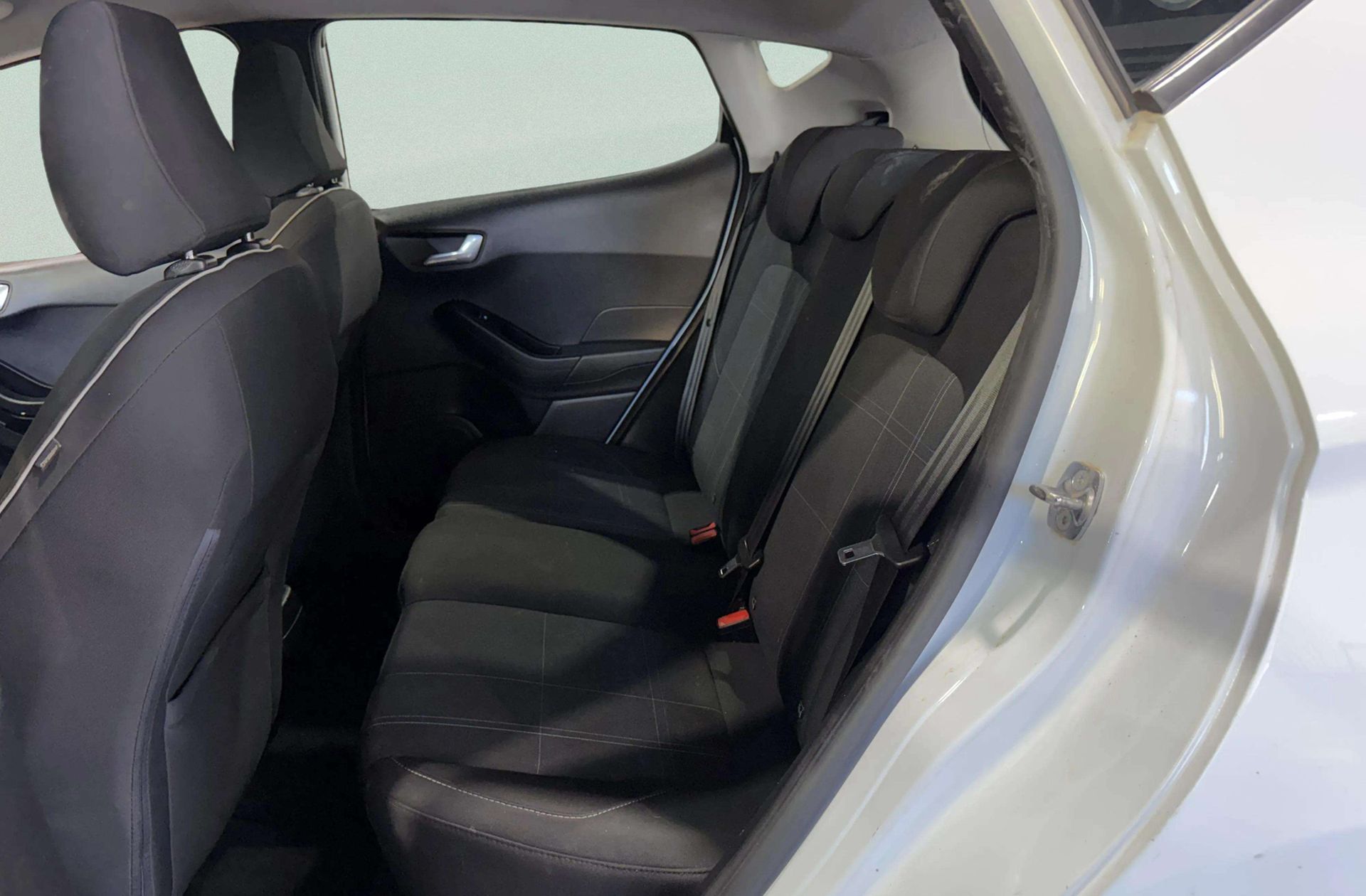 Ford Fiesta 1.1 Ti-VCT Trend+ - foto 12