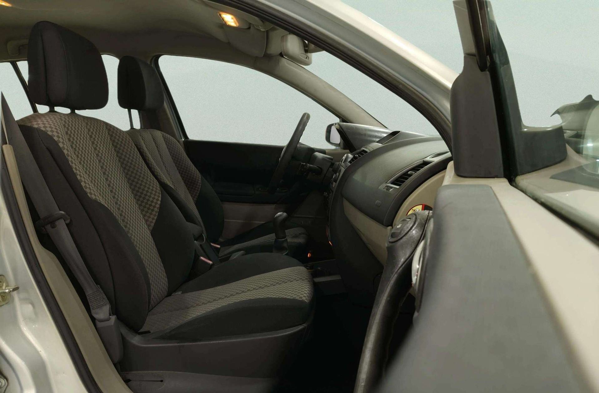 Renault Mégane Confort Expression 1.6 - foto 14
