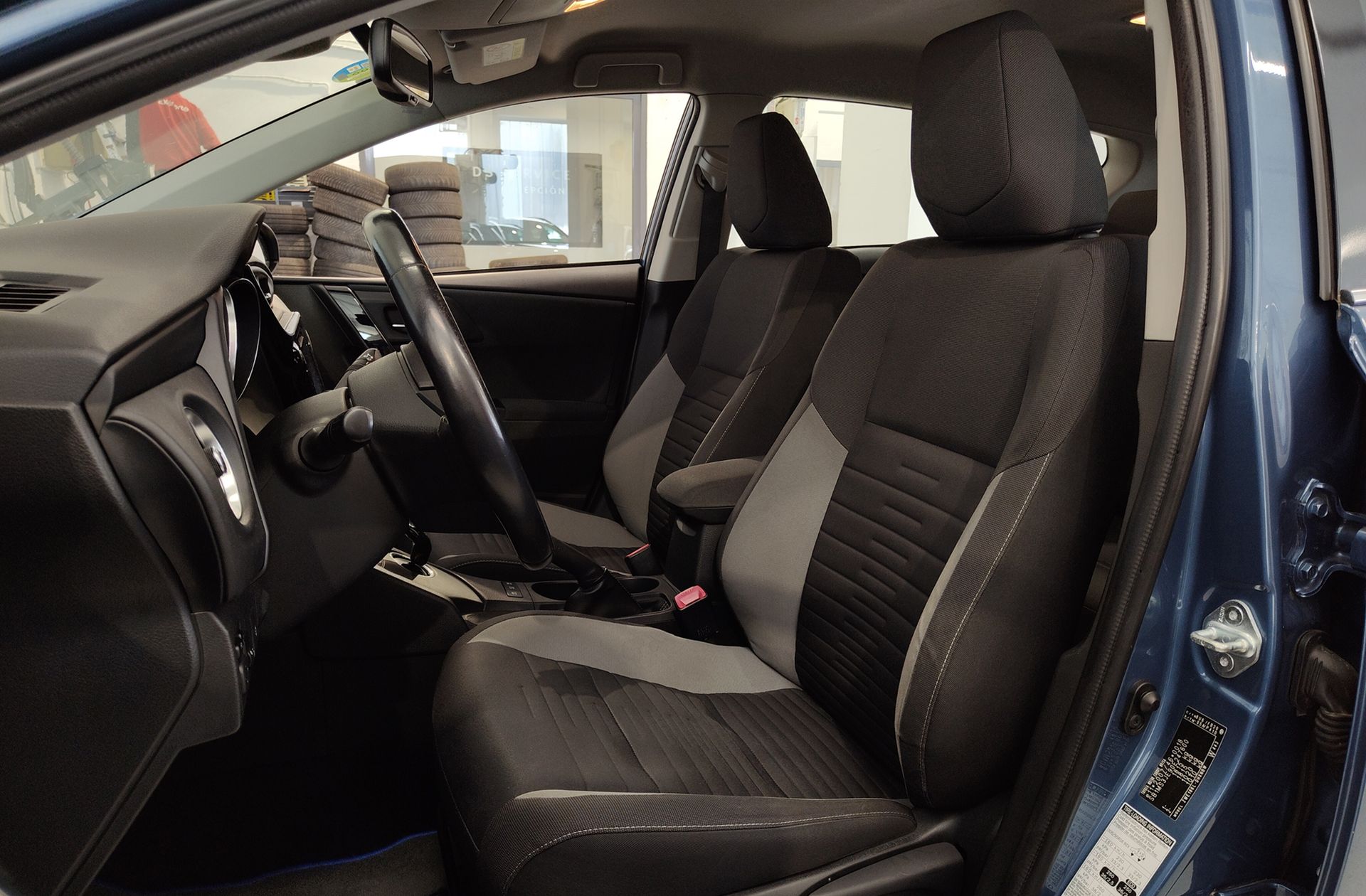 Toyota Auris 140H Hybrid Active - foto 9