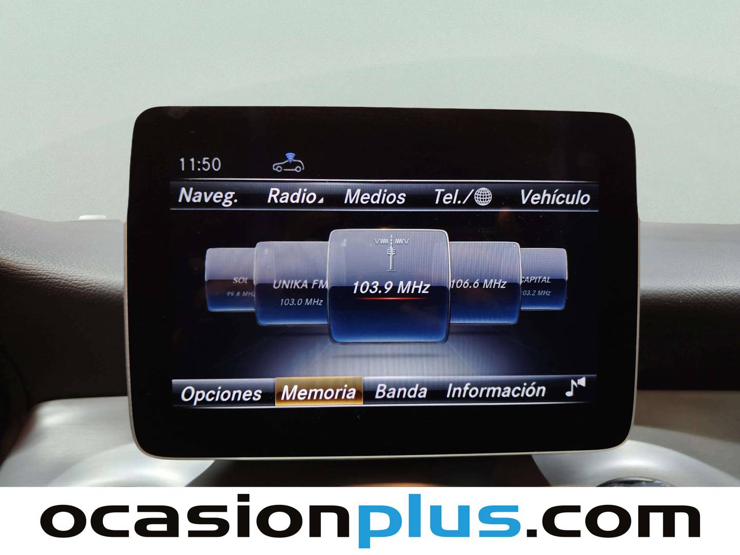 Foto Mercedes GLA Mercedes-Benz GLA 200 d  (136 CV) Pack AMG