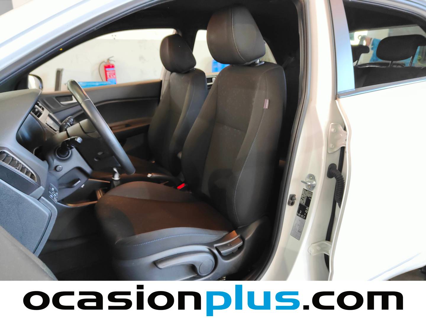 Foto asientos delanteros Hyundai i20 Hyundai i20 1.0 TGDI Tecno LE (100 CV)