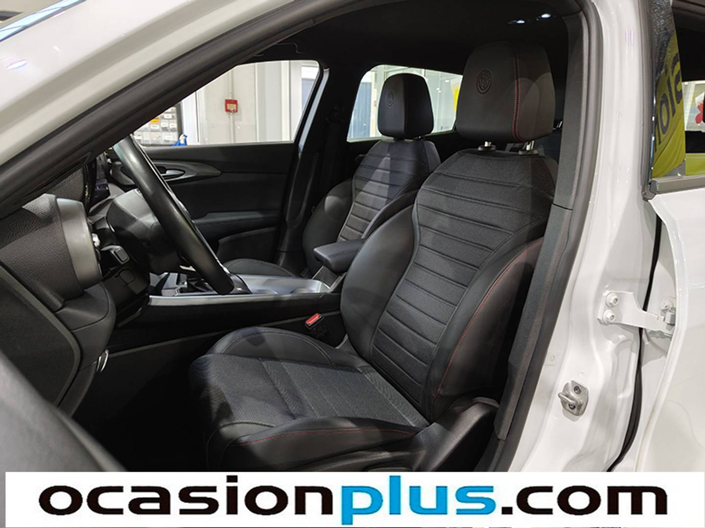 Foto Alfa Romeo Tonale Alfa Romeo Tonale 1.5 MHEV Sprint FWD (130 CV)