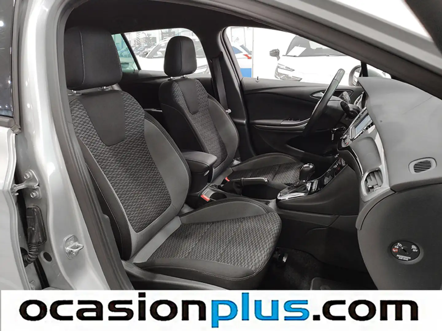 Foto Opel Astra Opel Astra 1.4 Turbo SHT Elegance CVT (145 CV)