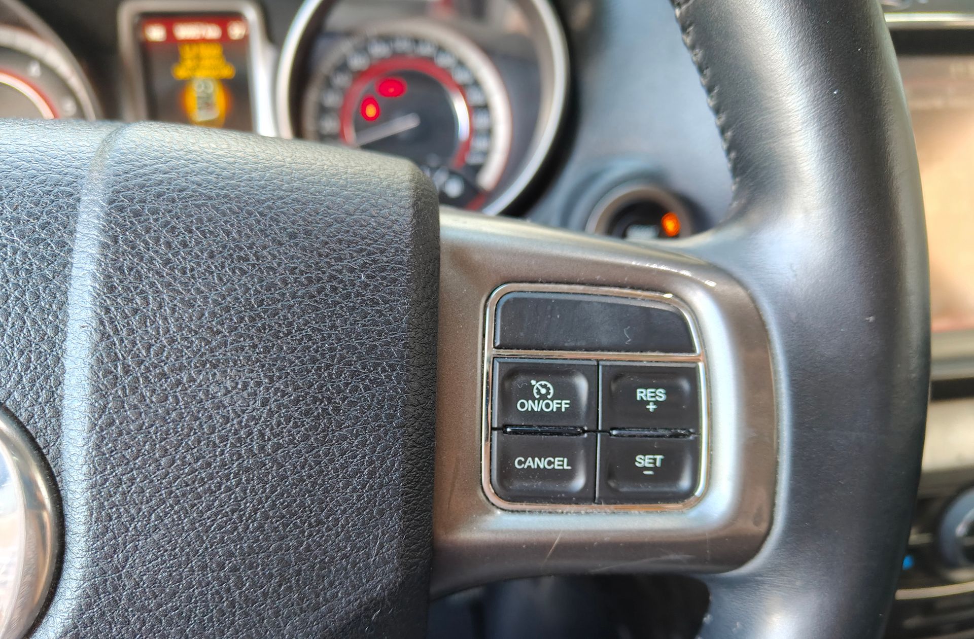Fiat Freemont 2.0 16v Diesel Cross AWD 7 plazas - foto 31