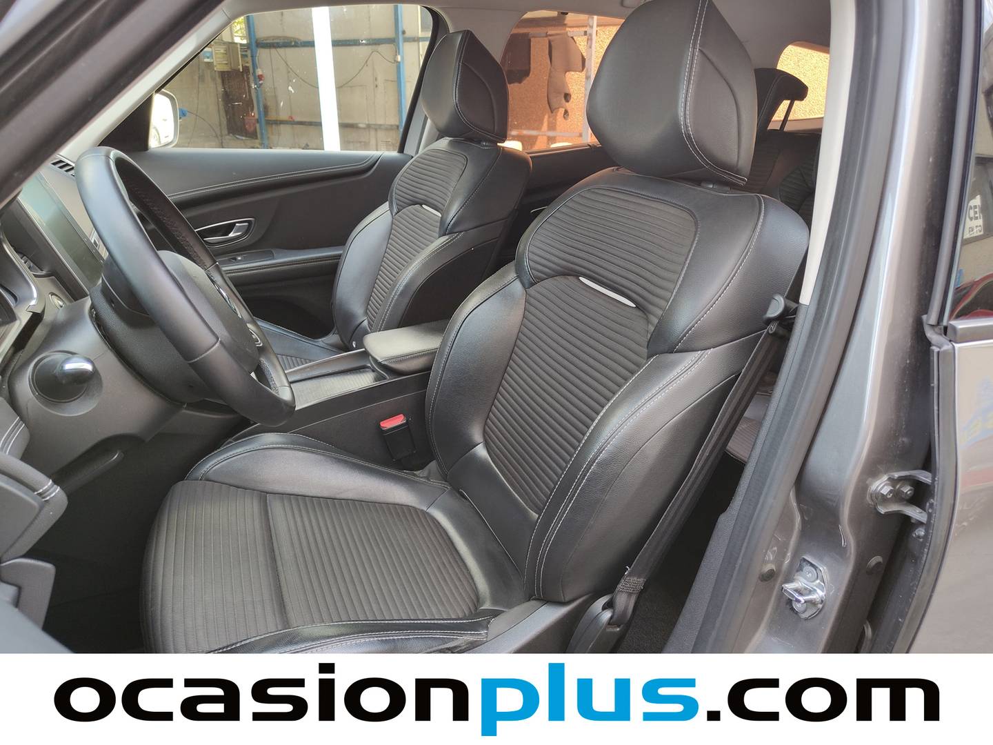 Foto asientos delanteros Renault Grand Scénic Renault Grand Scenic Grand Scenic Zen TCe (140 CV) GPF