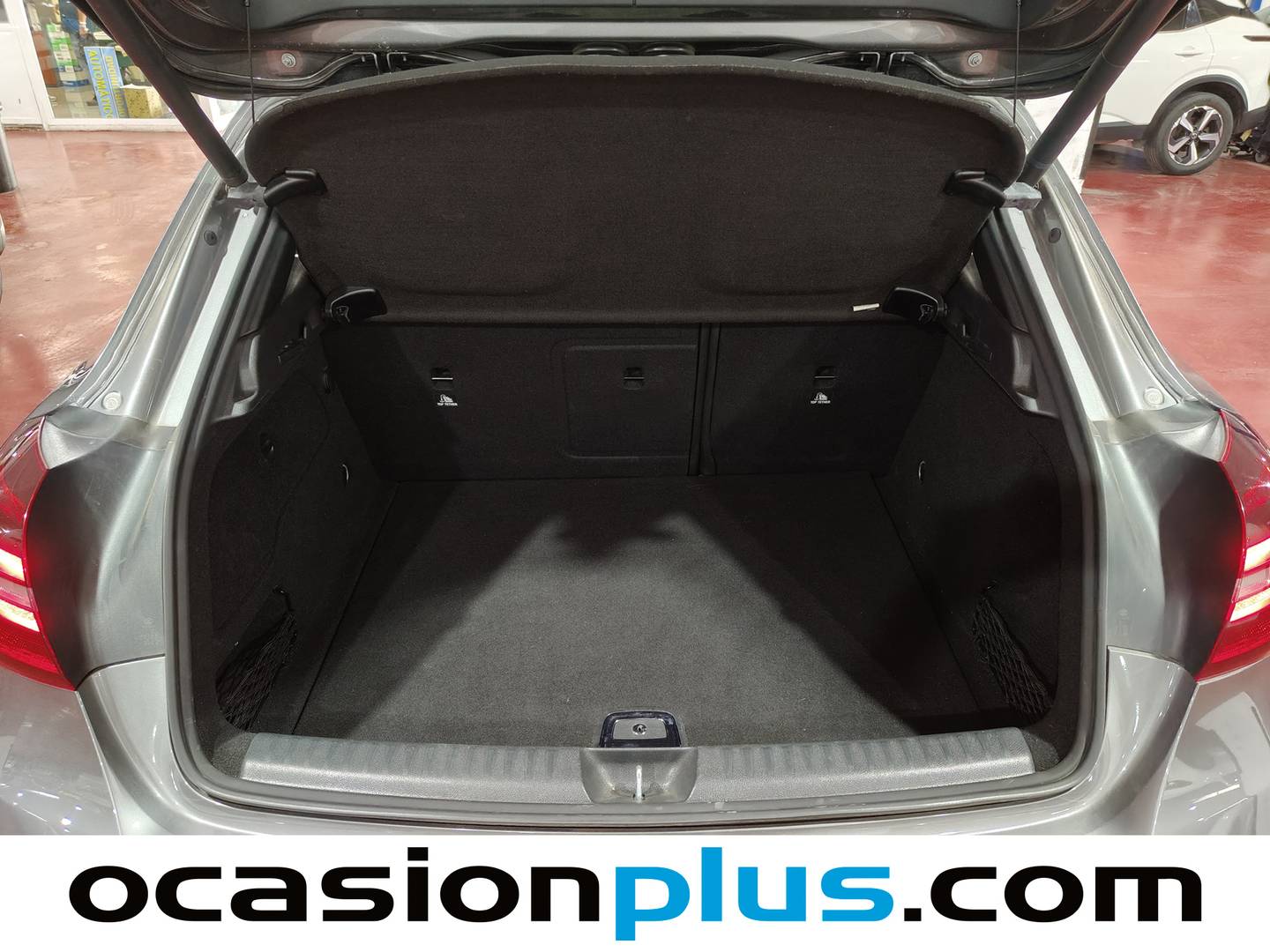 Foto Mercedes GLA Mercedes-Benz GLA GLA 200 d (136 CV) Pack AMG