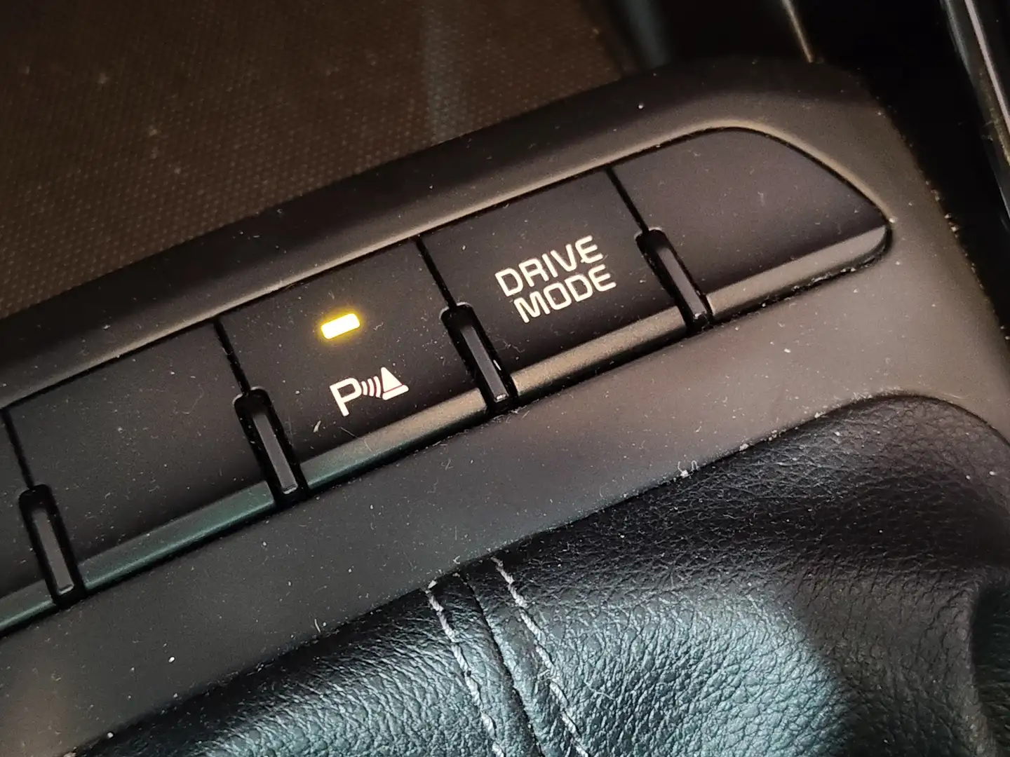 Foto KIA Stonic Kia Stonic 1.0 T-GDi MHEV Drive iMT (100 CV)