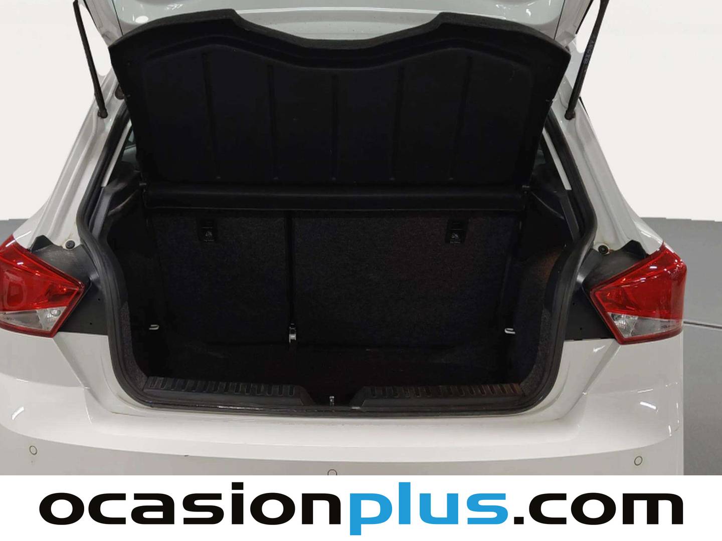 Fotos maletero Seat Ibiza Seat Ibiza 1.0 MPI Reference Plus (80 CV)