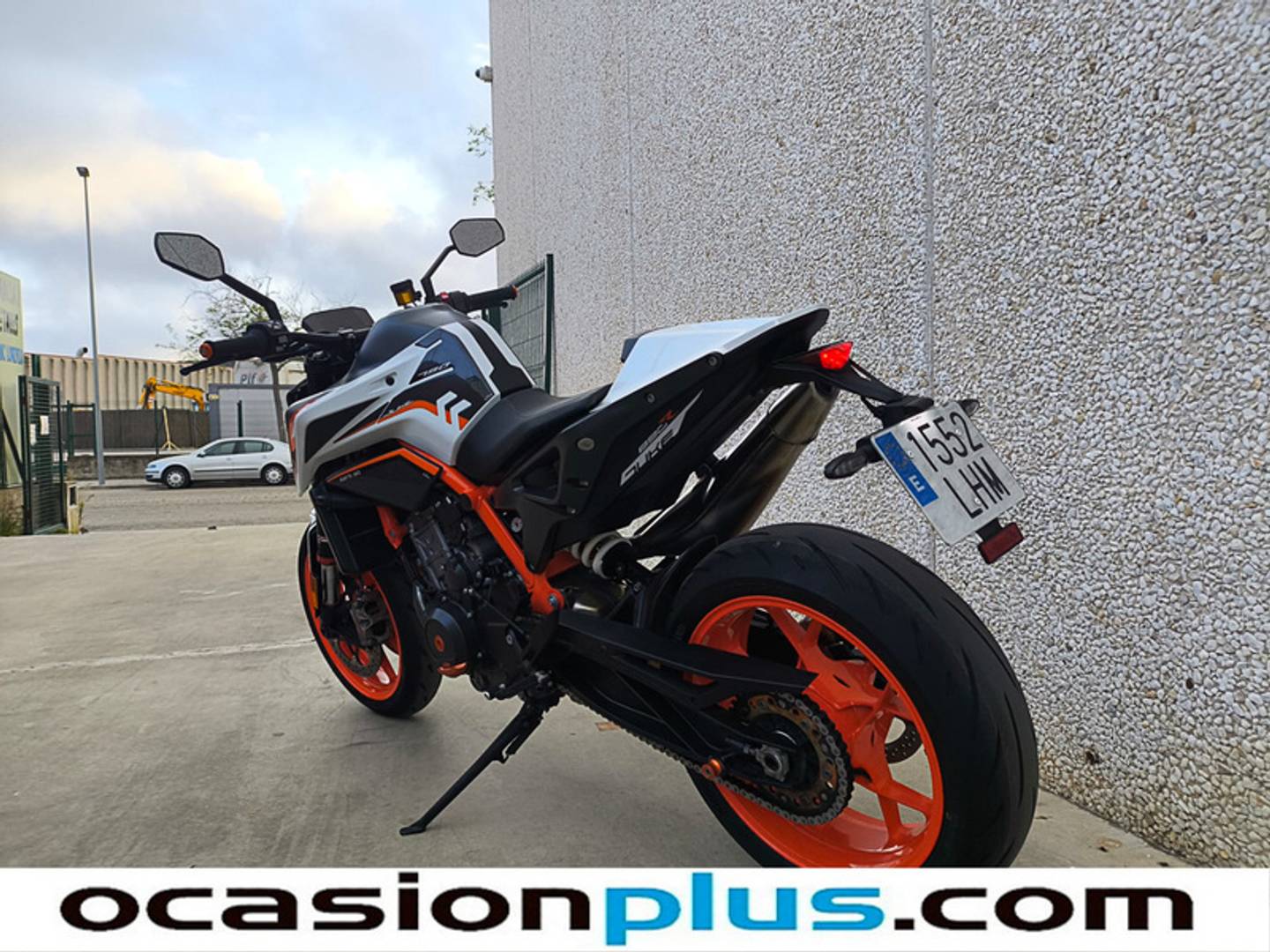 Foto KTM Duke R 890 KTM Duke R 890 R 890 (121 CV)