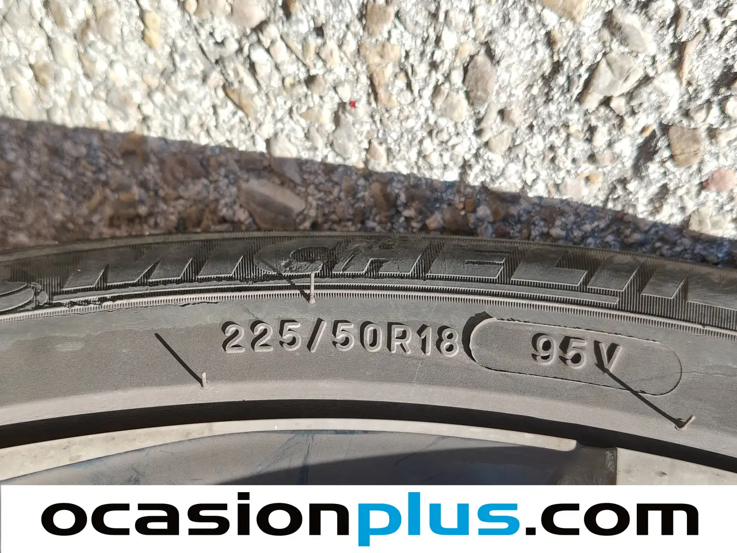 Foto Toyota C-HR Toyota C-HR 1.8 125H Advance (122 CV)