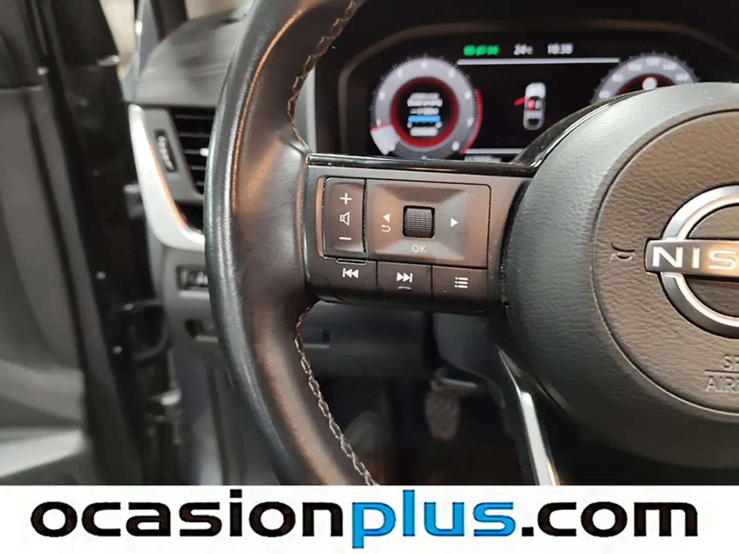 Foto Nissan QASHQAI Nissan Qashqai DIG-T 140 N-Connecta (140 CV)