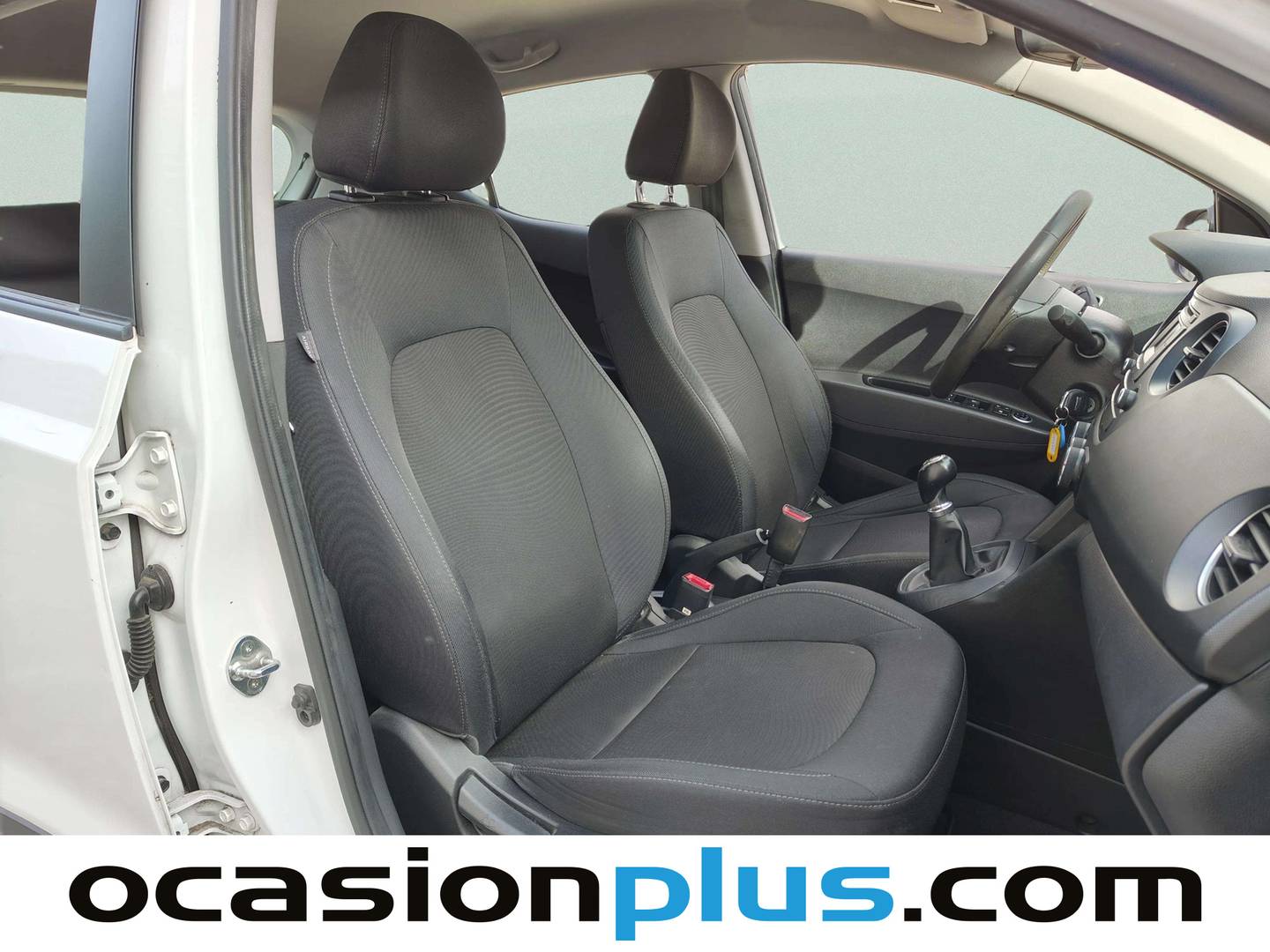 Foto Hyundai i10 Hyundai i10 1.2 Black Line (87 CV)