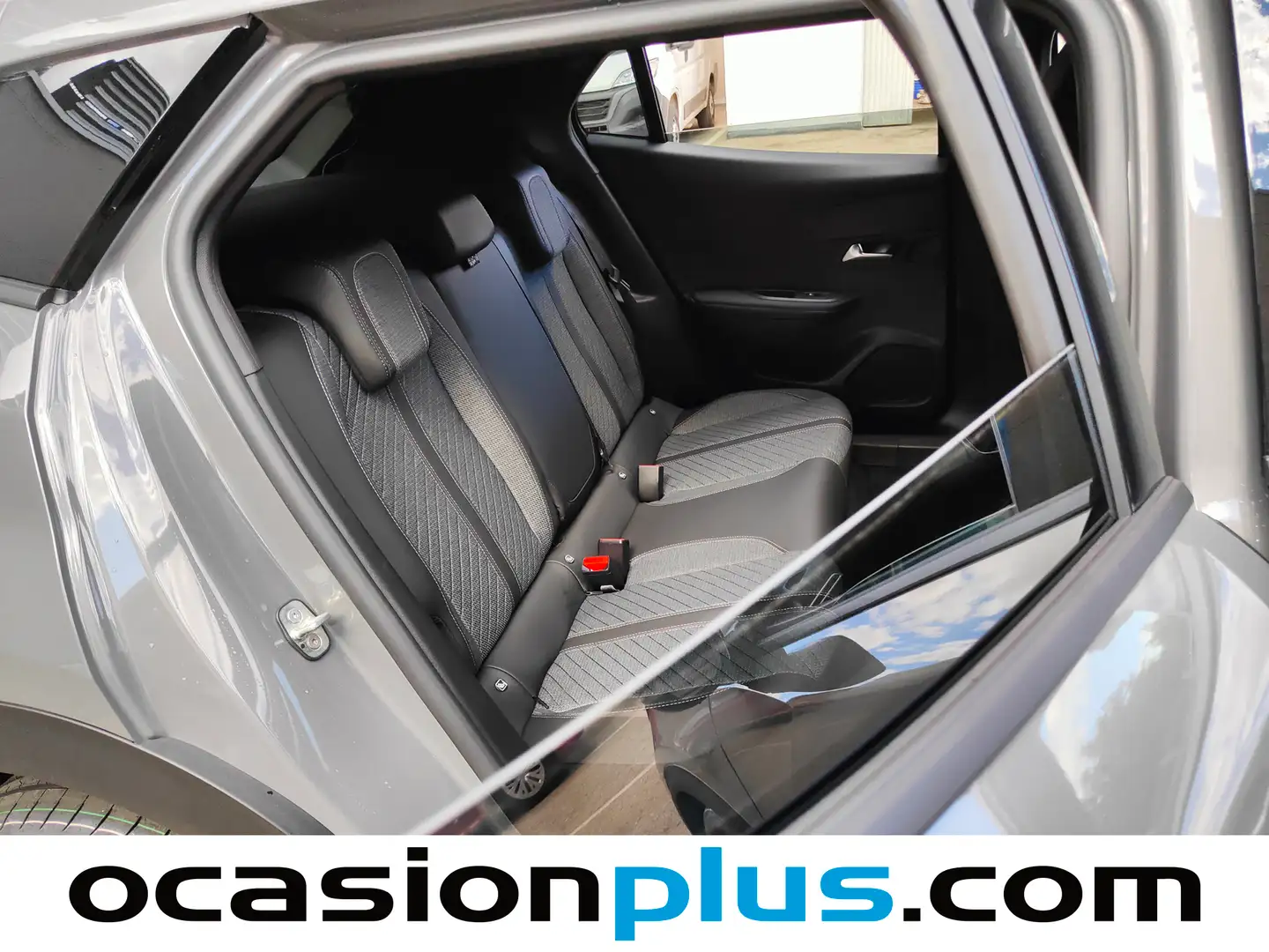 Foto Peugeot 2008 Peugeot 2008 PureTech 100 S&S Allure (100 CV)