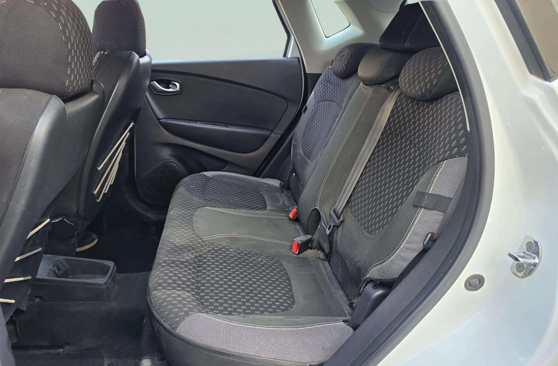 Renault Captur Zen Energy dCi - foto 11