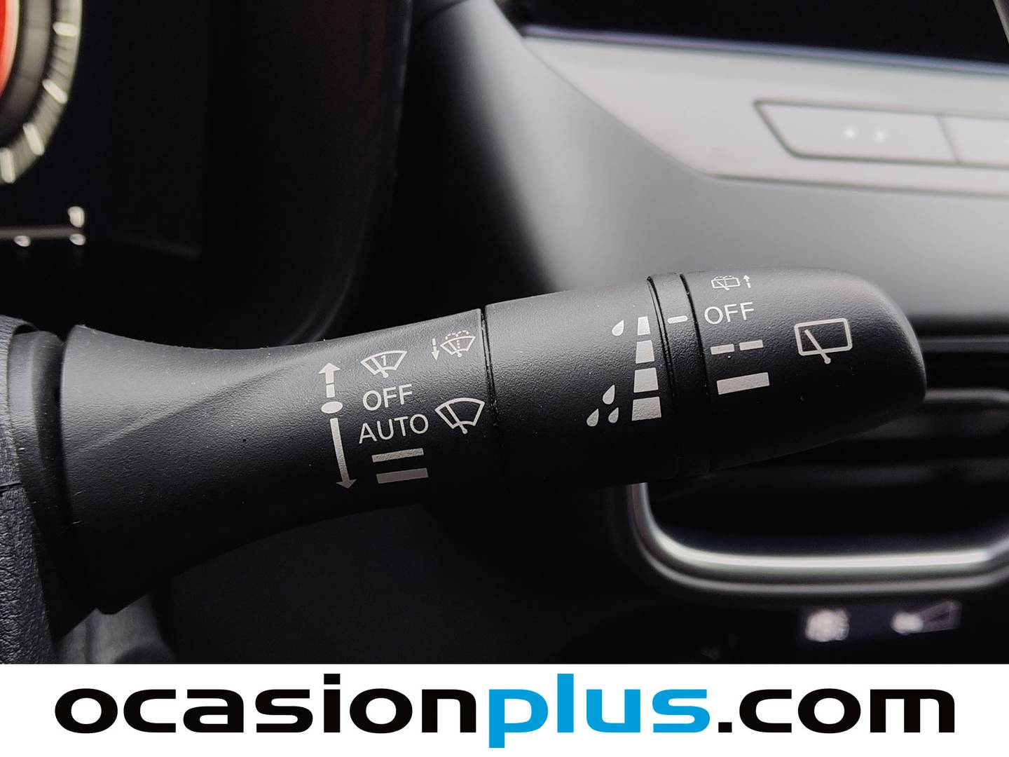 Foto Nissan JUKE Nissan Juke DIG-T N-Connecta 4x2 (114 CV)