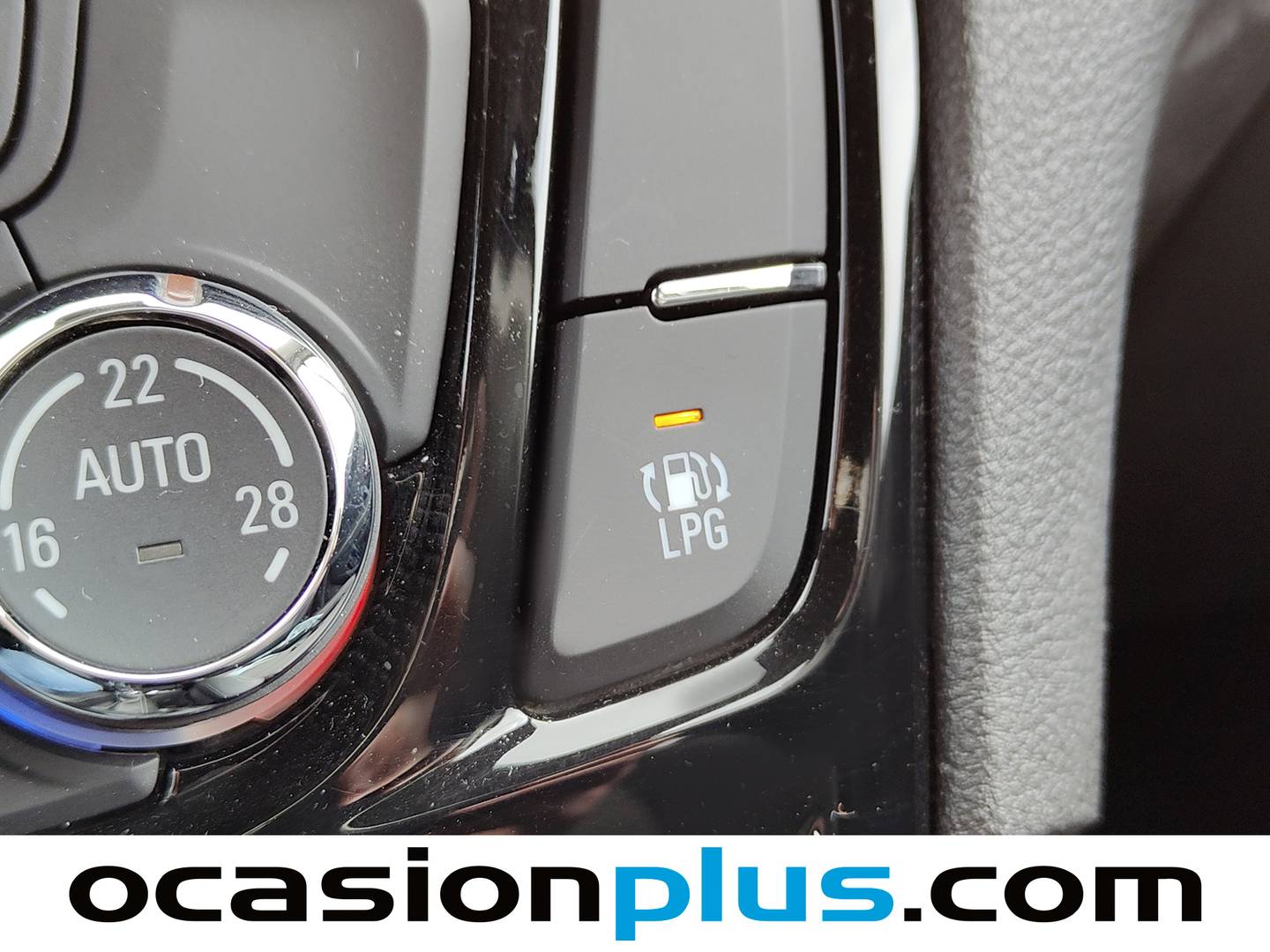 Opel Mokka X Opel Mokka X 1.4 Turbo GLP Excellence 4X2 (140 CV) seminuevo